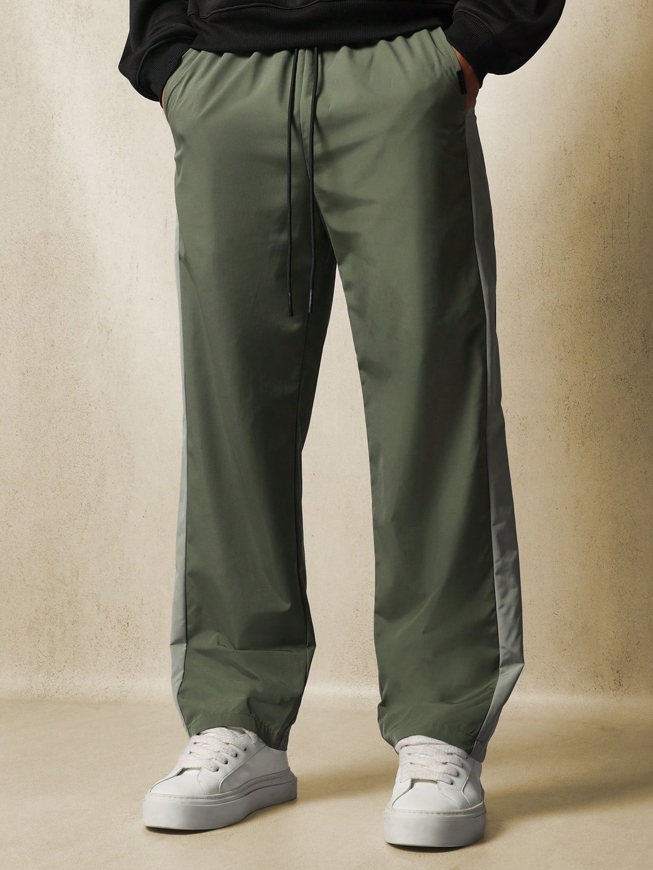 Straight Fit Drop Crotch Contrast Panel Nylon Pant