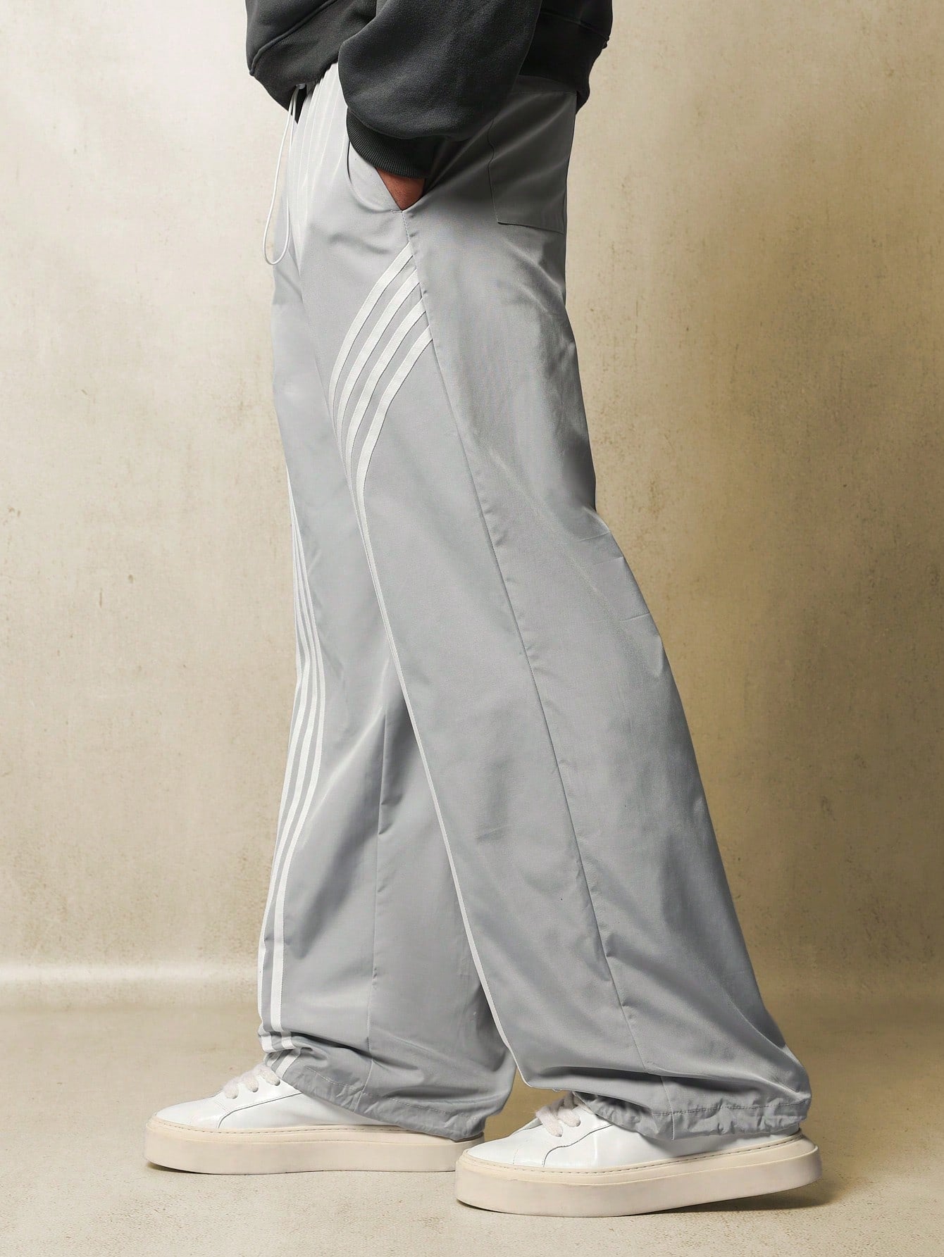 Loose Fit Baggy Stripe Parachute Nylon Pant