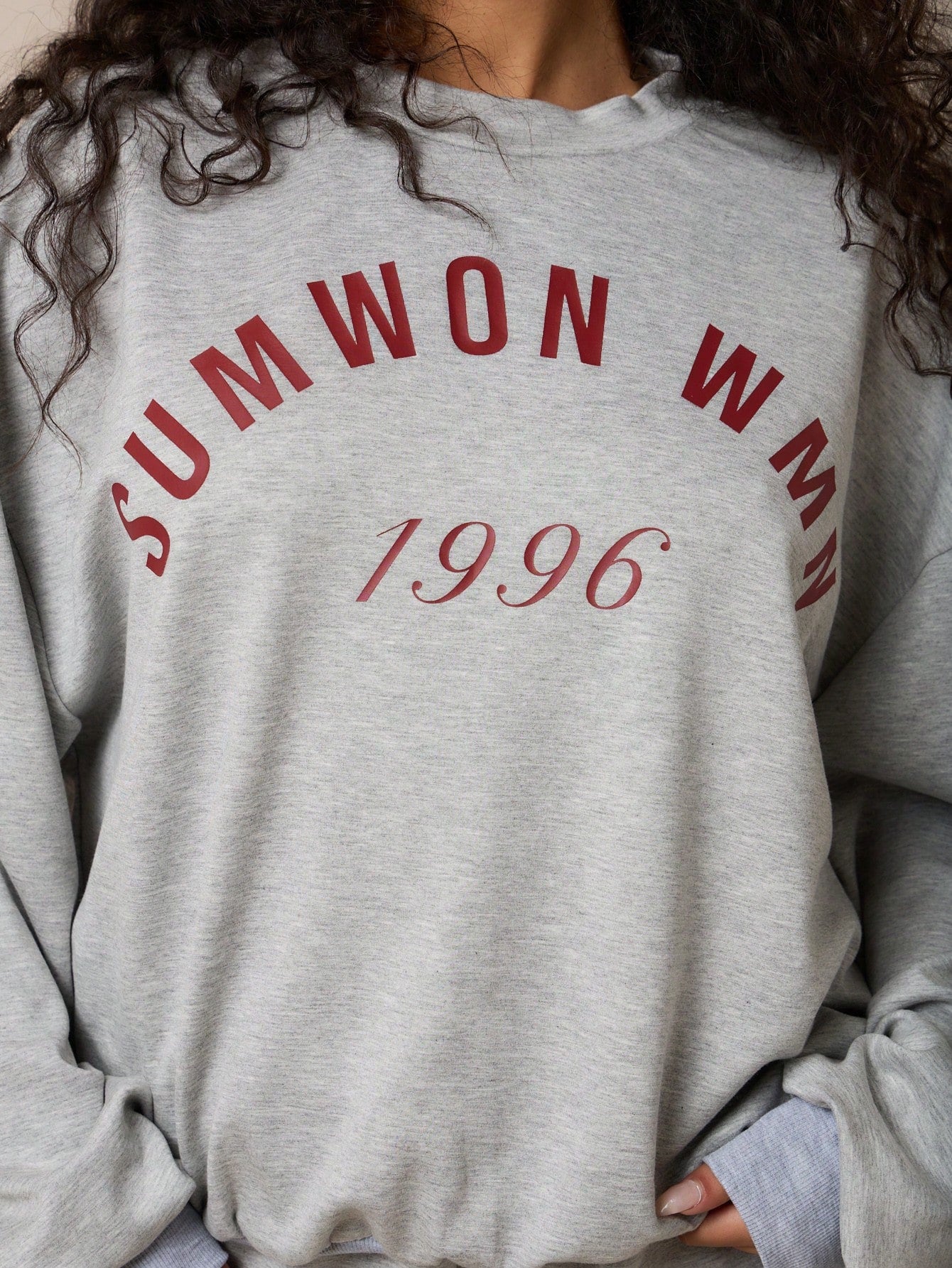 SUMWON WOMEN Essentials Graphic Oversized Sweatshirt