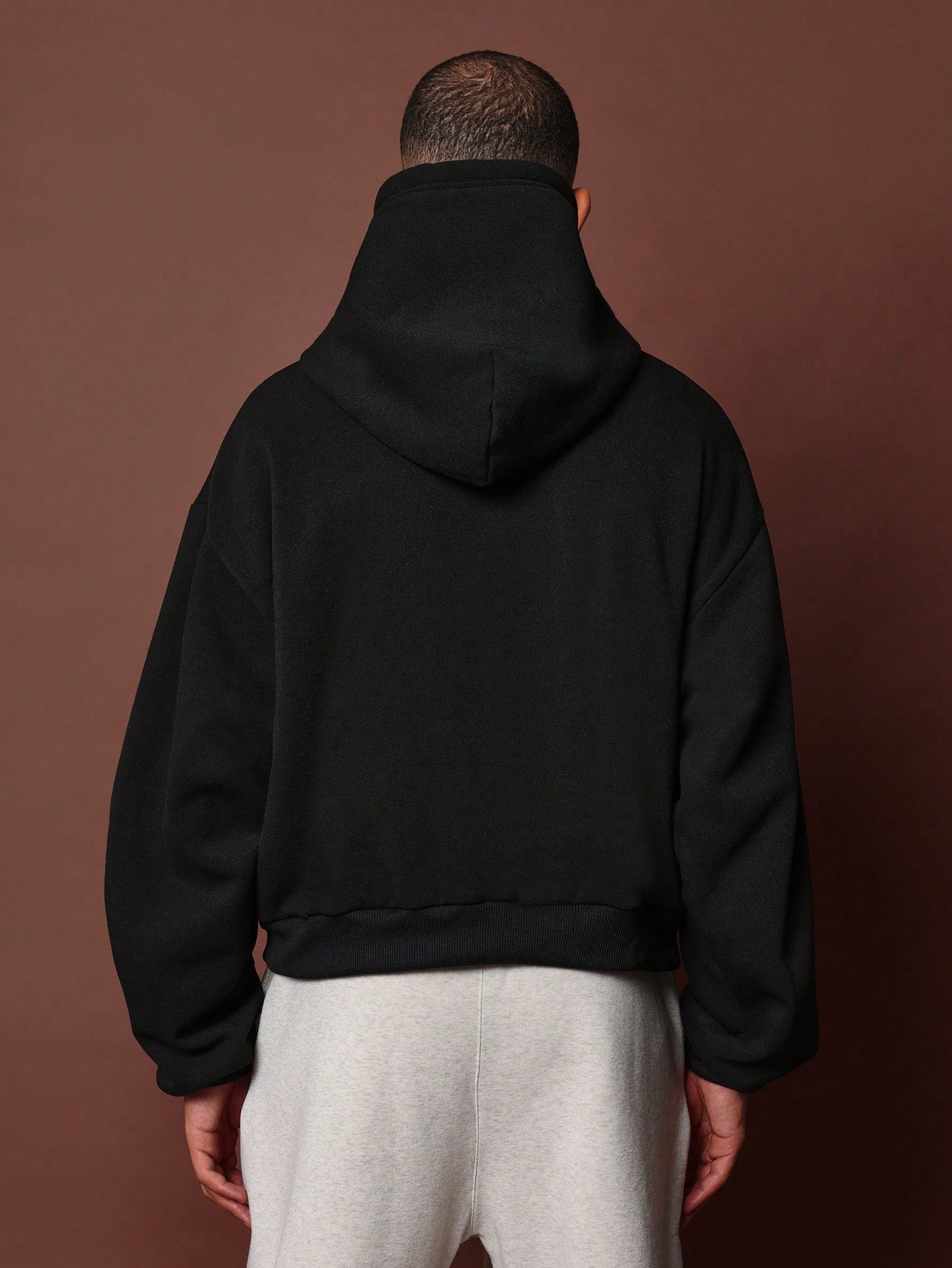 Cropped Overhead Hoodie With Towel Print And Embroidery