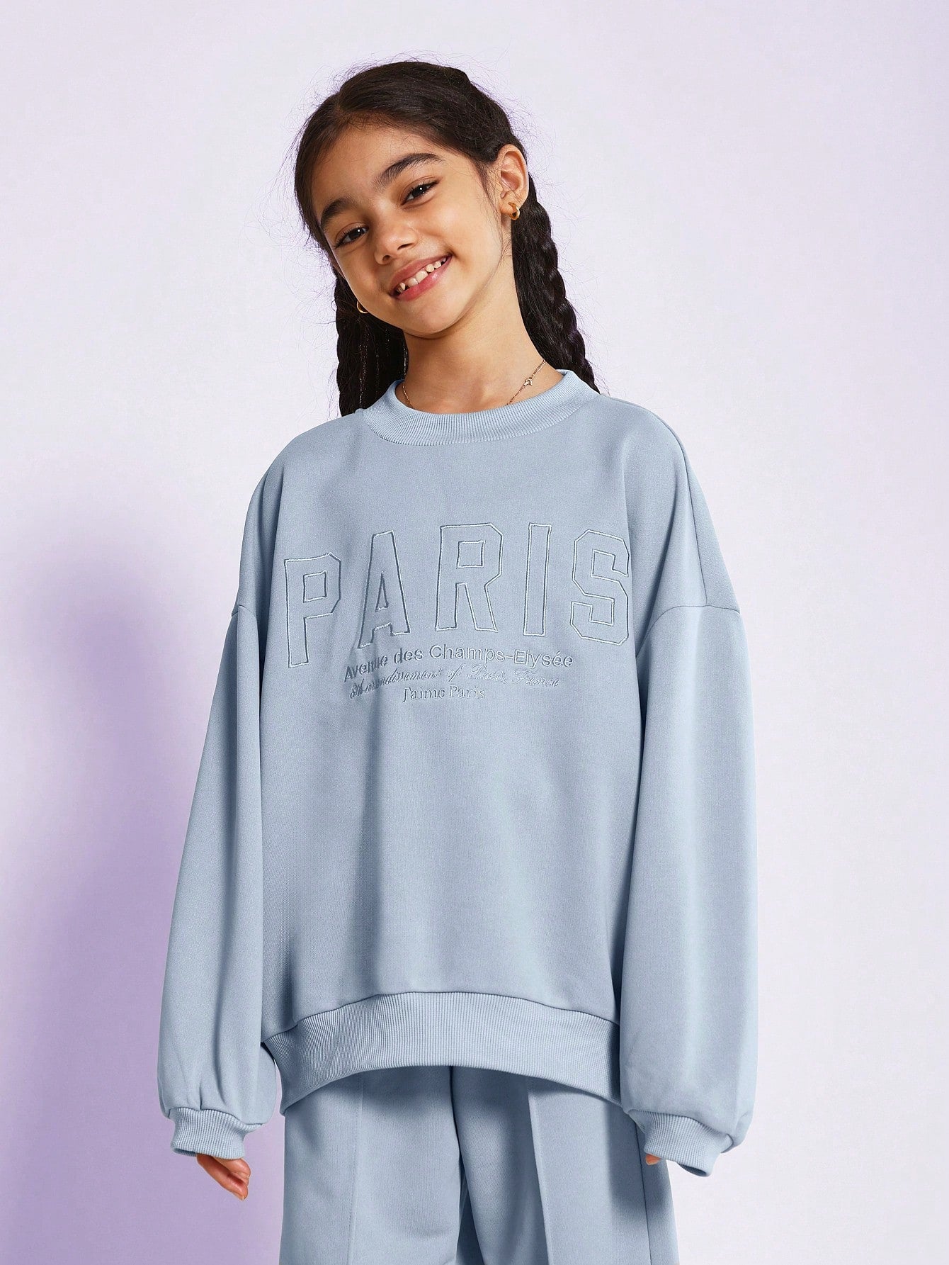 Tween Girls Everyday Play Oversized Fit Crew Neck Sweatshirt With Embroidery And Loose Fit Pant 2 Piece Set