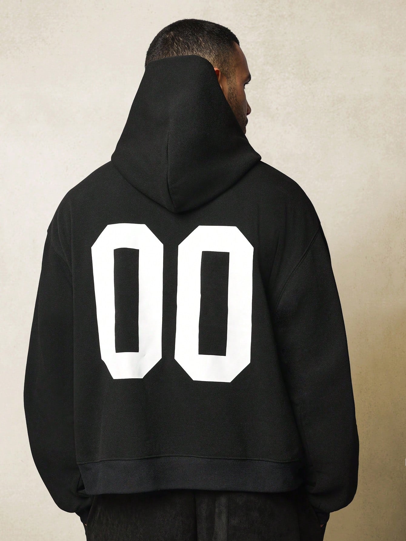 Regular Fit Overhead Hoodie With Side Entry Pocket Star & Number Graphic Print