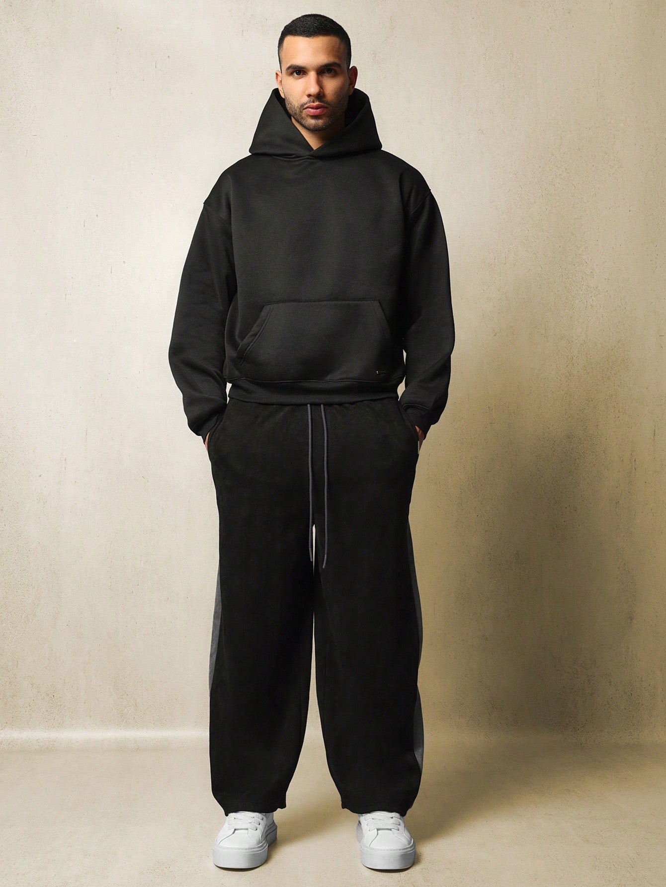 Suede Barrel Leg Essential Sweatpants With Side Panel