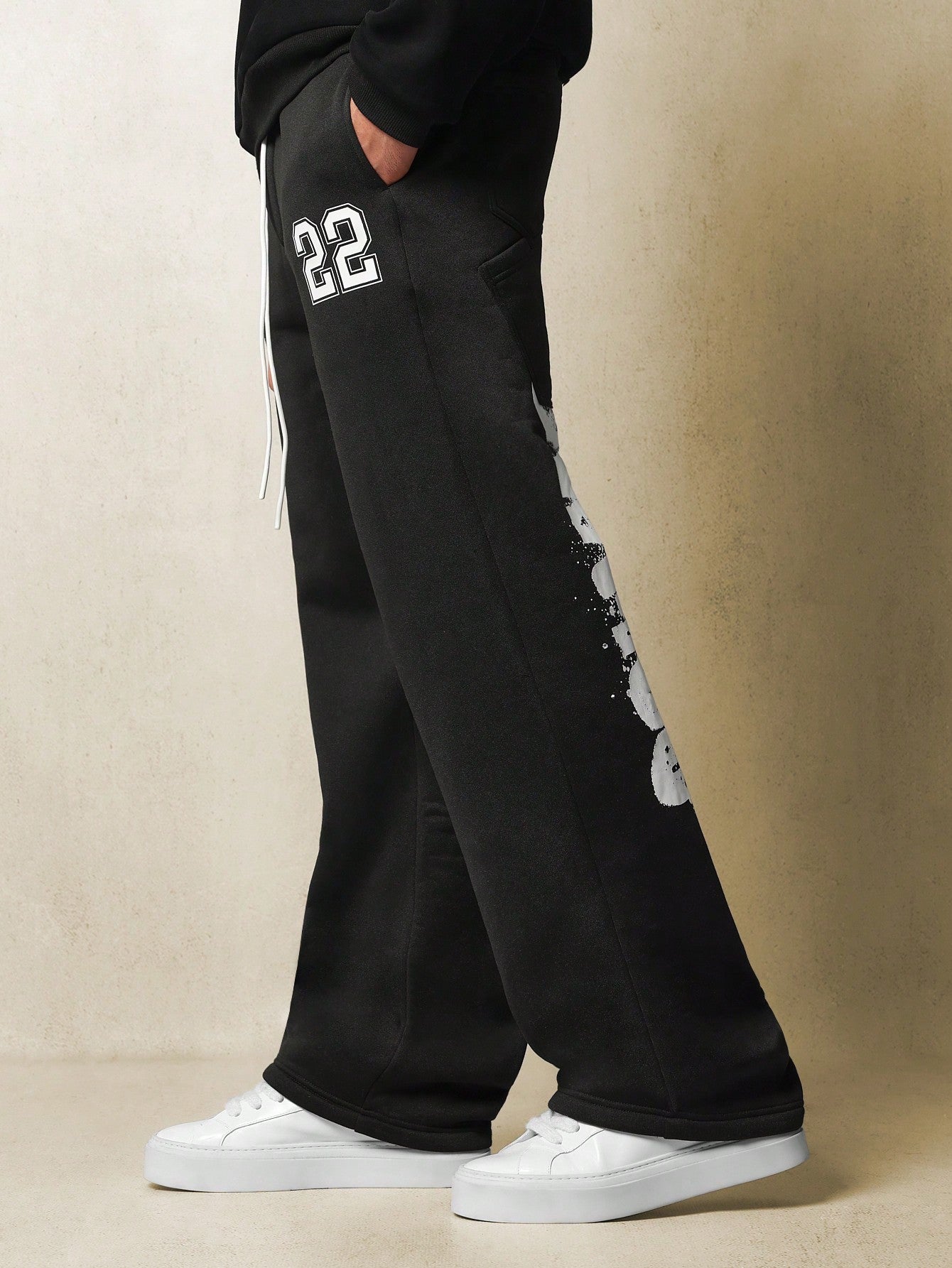 Wide Leg Drop Crotch Sweatpants With Multi Pocket At The Back & Graphic Print