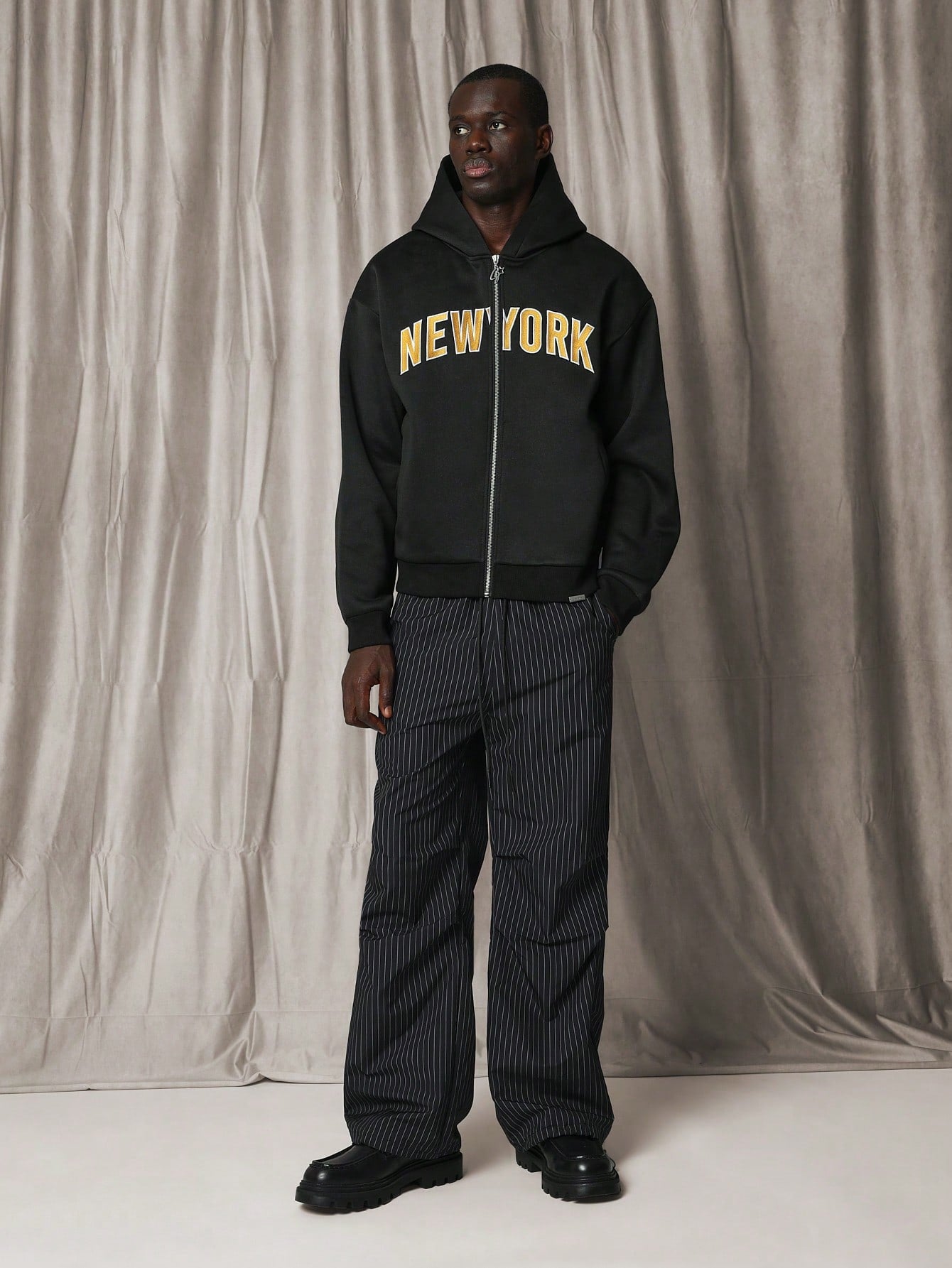 Regular Fit Zip-Up Hoodie With New York Embroidered Pattern