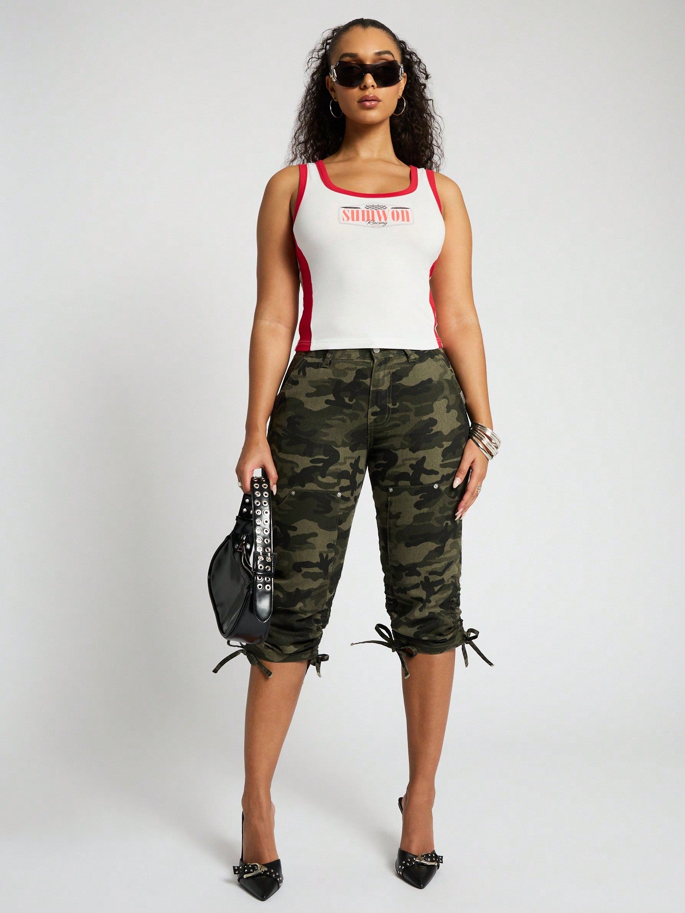 SUMWON WOMEN Camo Capri Style Trousers