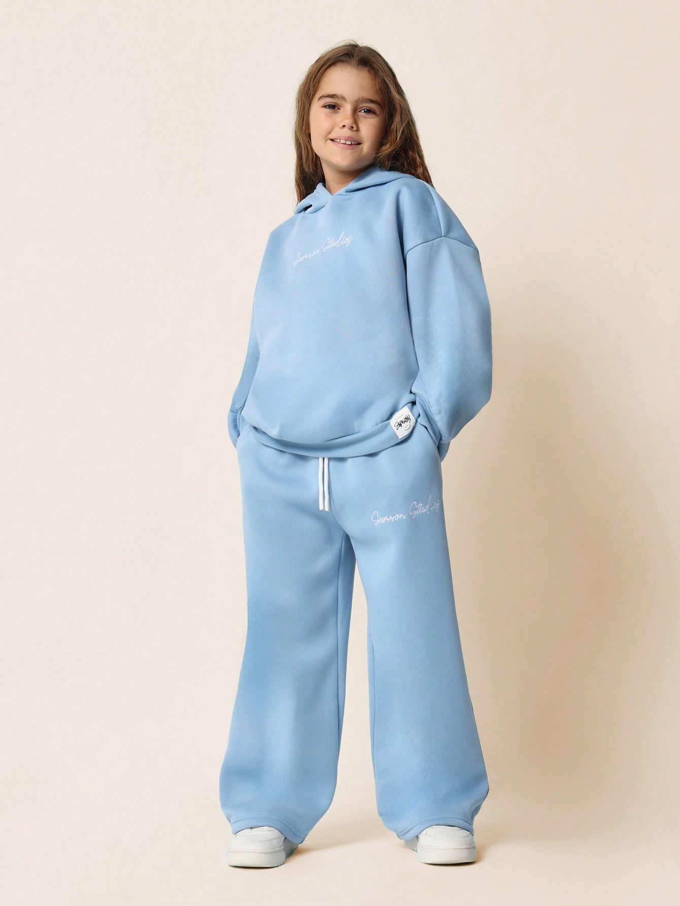 Tween Girls Comfy Overhead Hoodie & Wide Leg Sweatpants With Embroidery Script 2 Piece Set