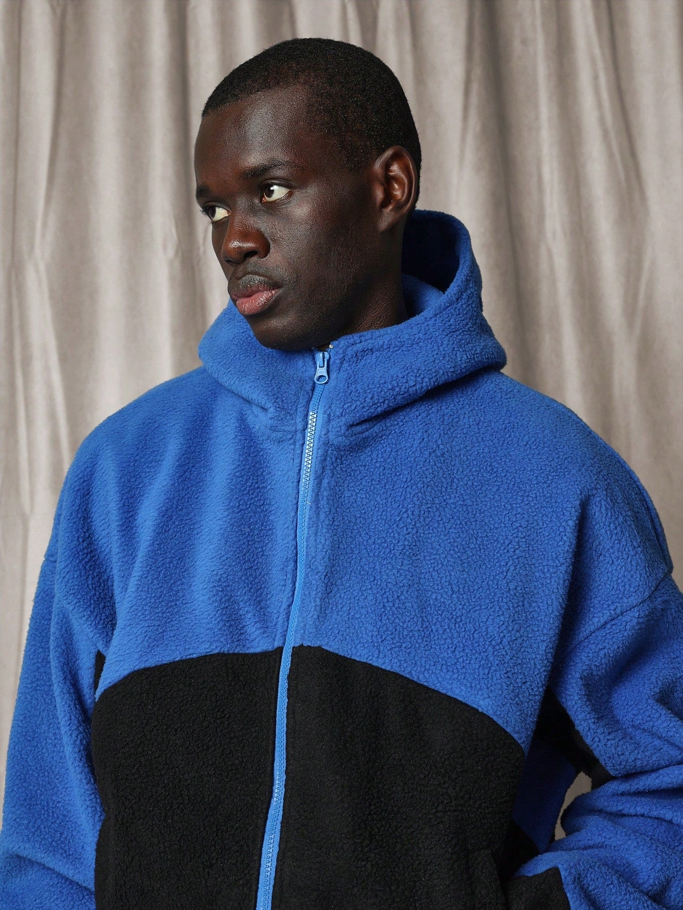 Regualr Fit Colour Block Borg Funnel Neck Zip-Up Hoodie