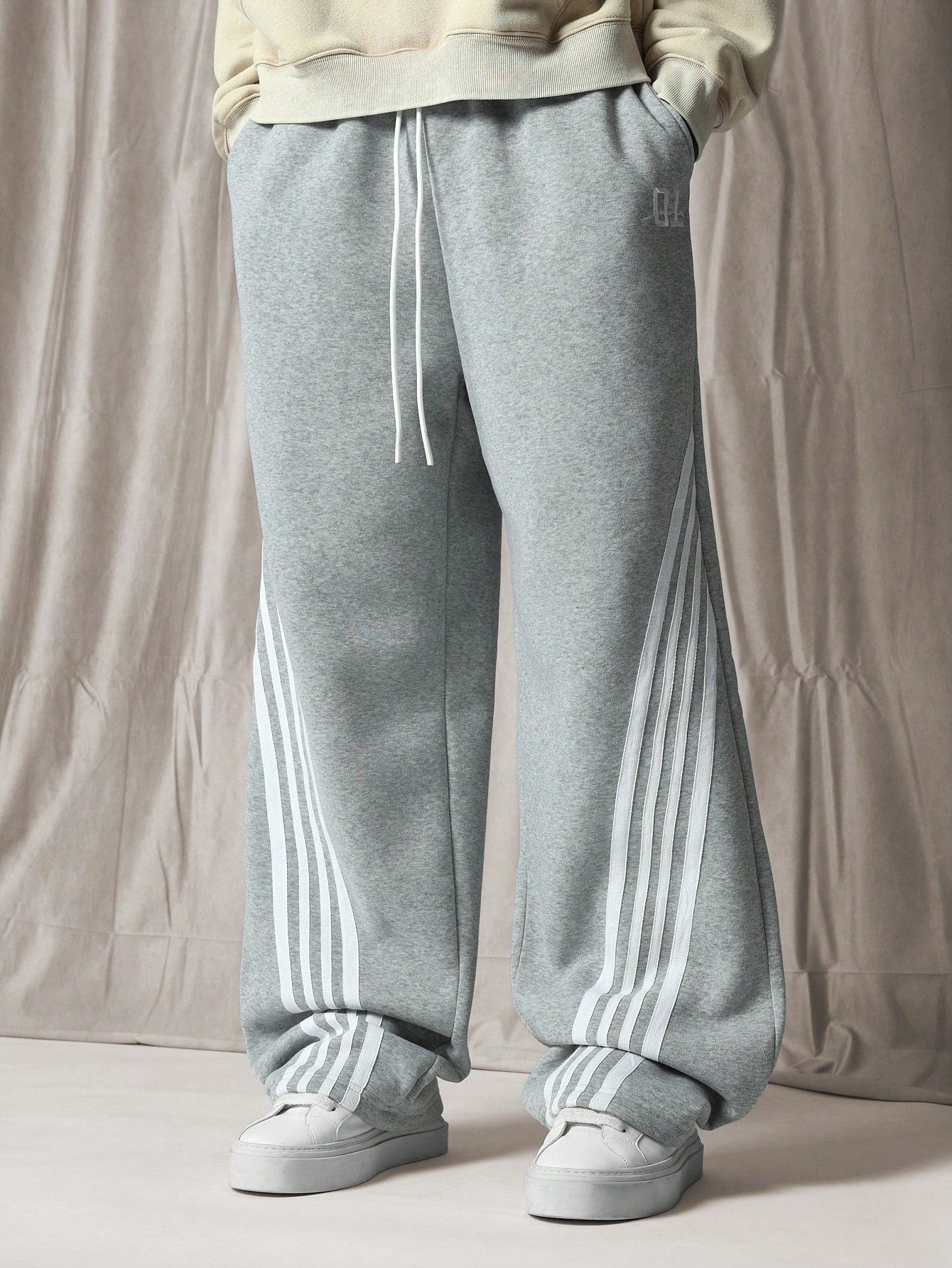 Loose Fit Stripe Panel Sweatpants