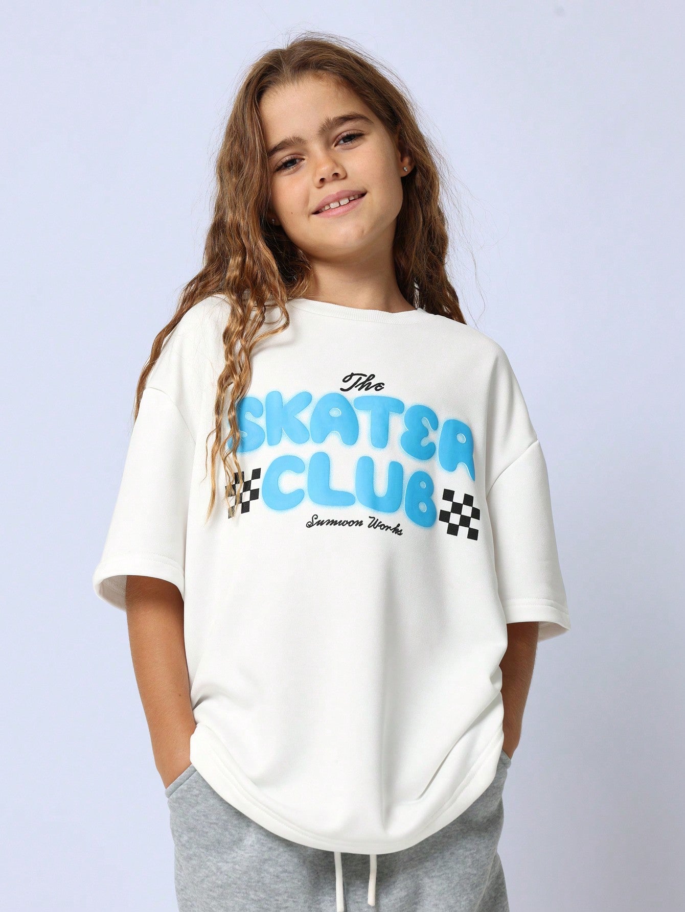 Tween Girls Oversized Tee With Front Embossed Graphic & Carpenter Short 2 Piece Set