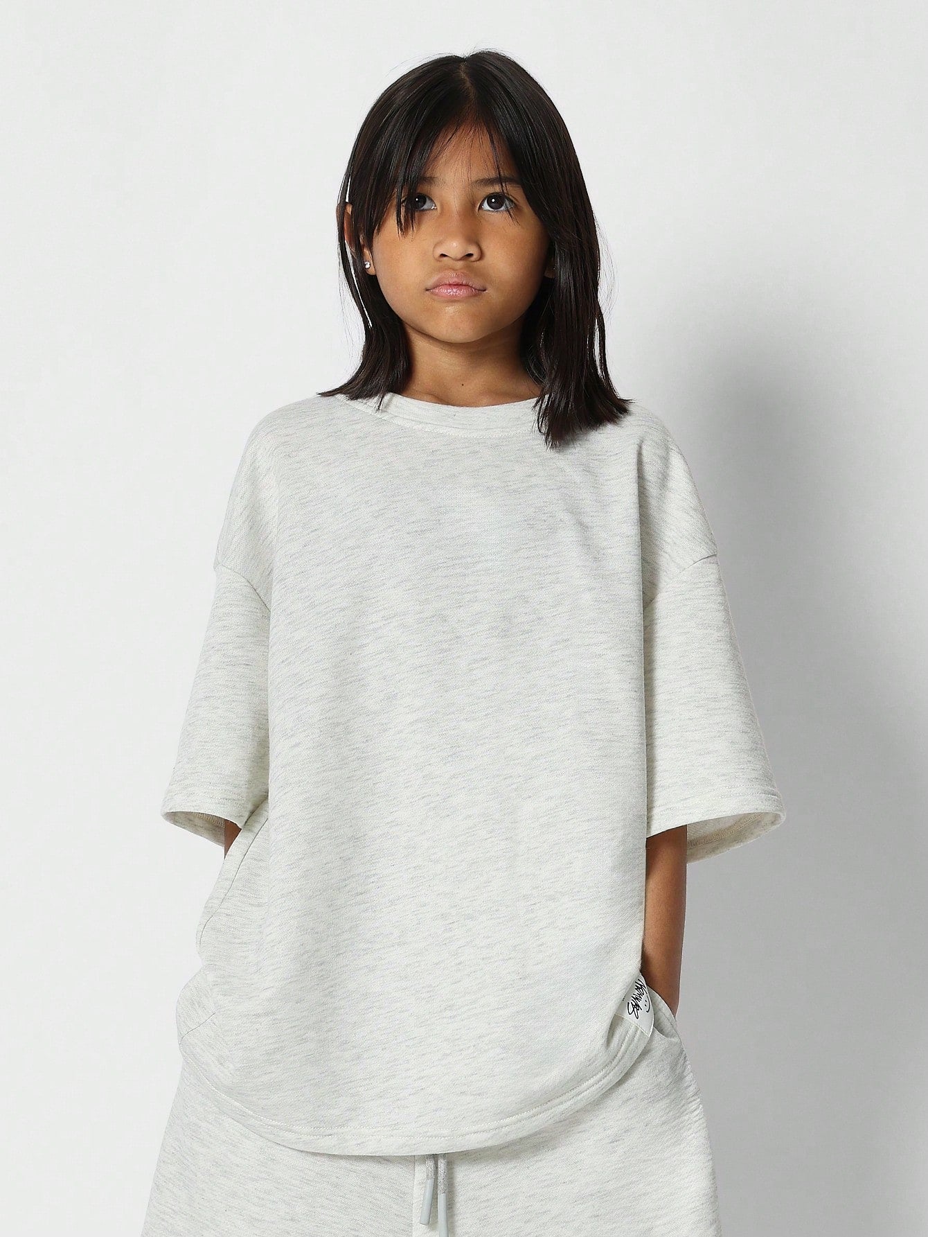 Tween Girls Oversized Fit Tee And Short 2 Piece Essential Set