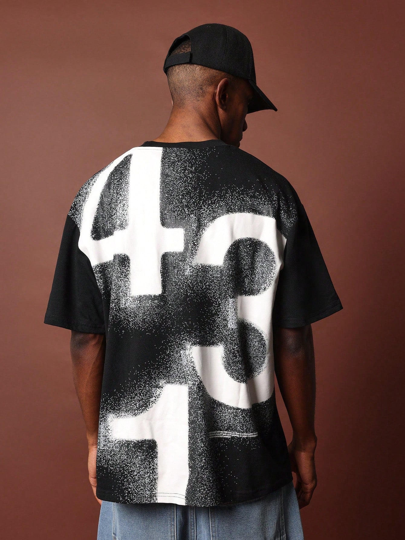 Regular Fit Short Sleeve Tee With Back Number Graphic Print