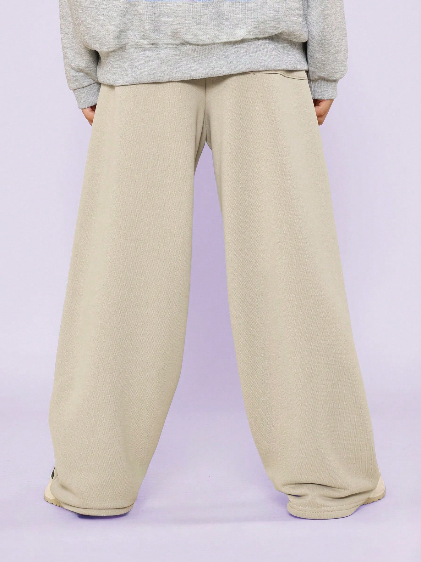 Tween Boys Loose Fit Essential Sweatpants