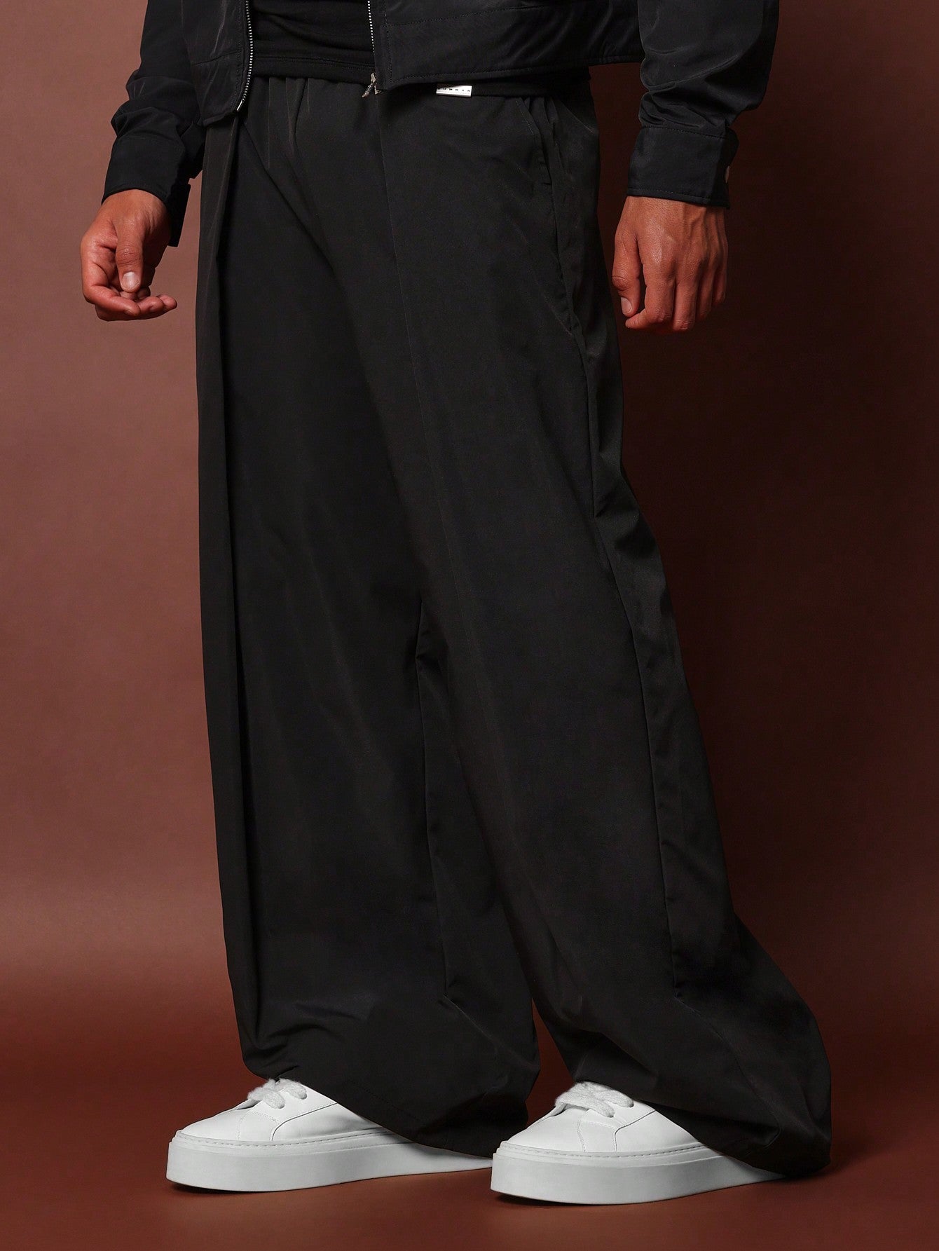 Wide Leg Pant With Pleats