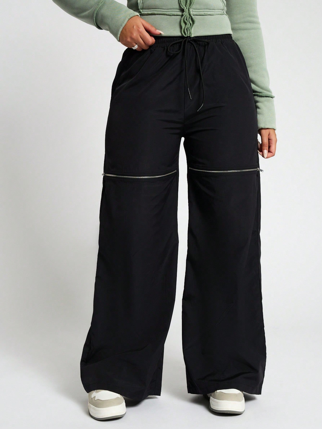 SUMWON WOMEN Nylon Wide Leg Trousers With Zip Detail