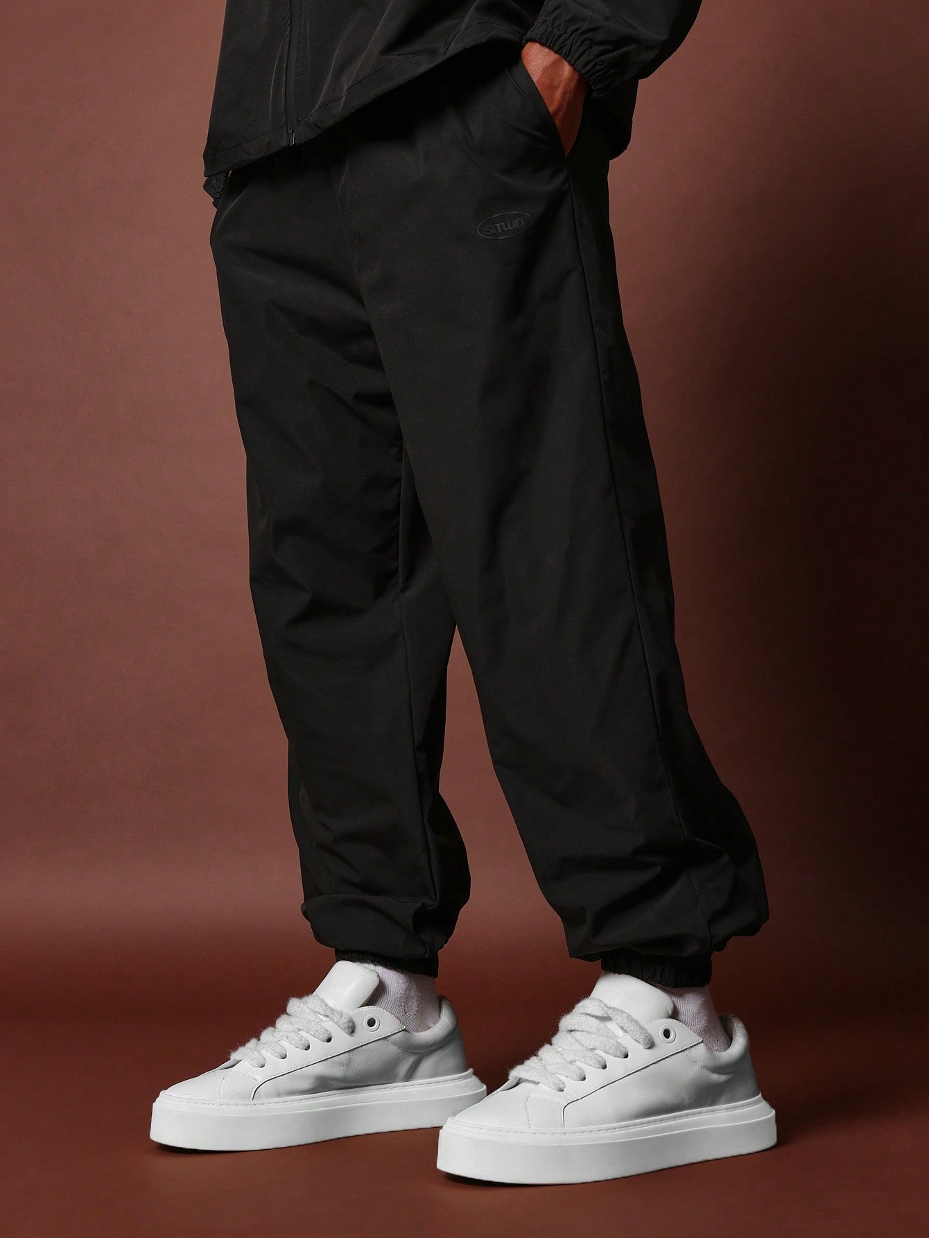 Regular Fit Zip-Up Nylon Tracksuit And Jogger Pant 2 Piece Set