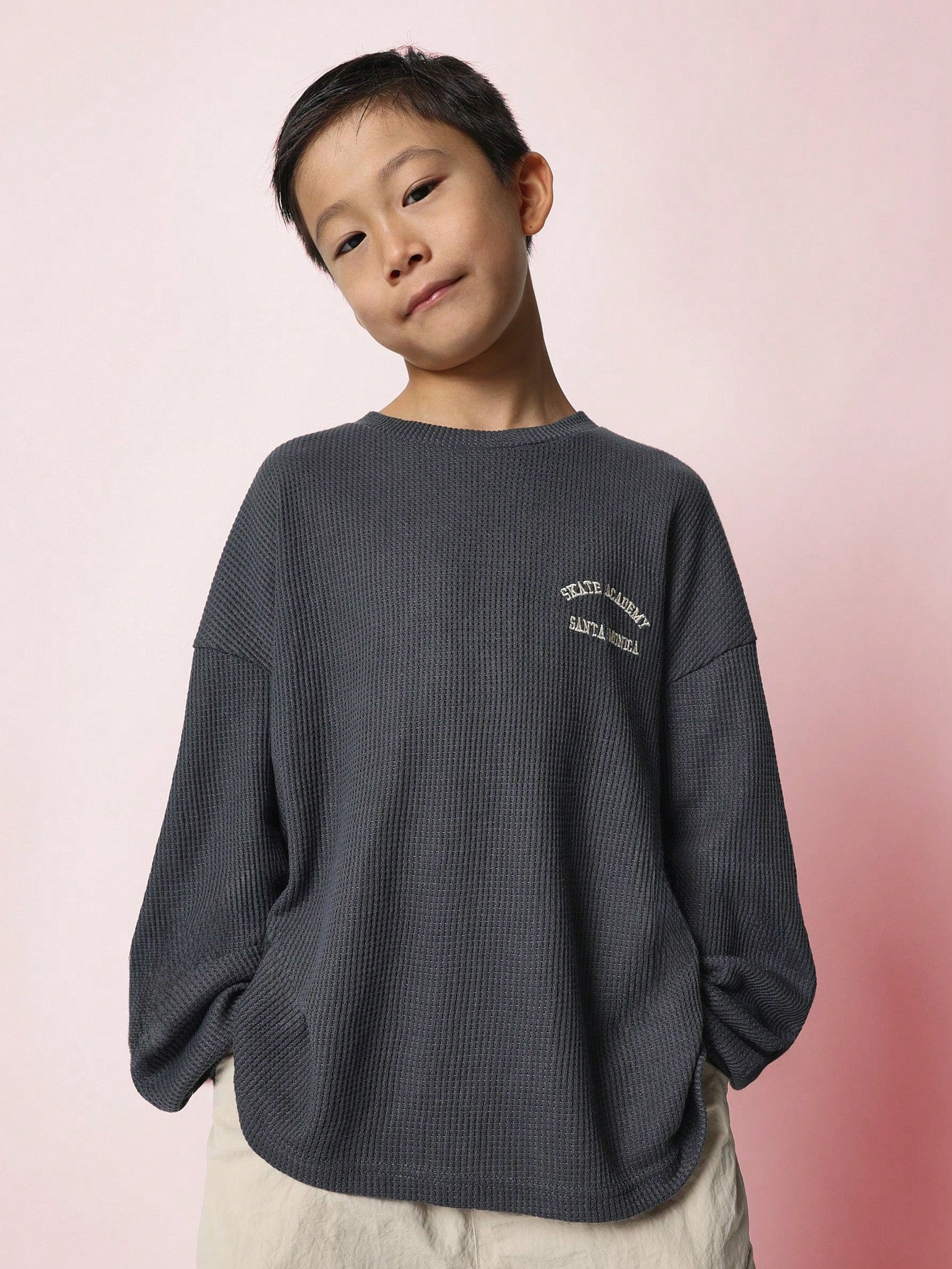 Tween Boys Comfy Regular Fit Long Sleeve Waffle Tee With Small Embroidery Pattern