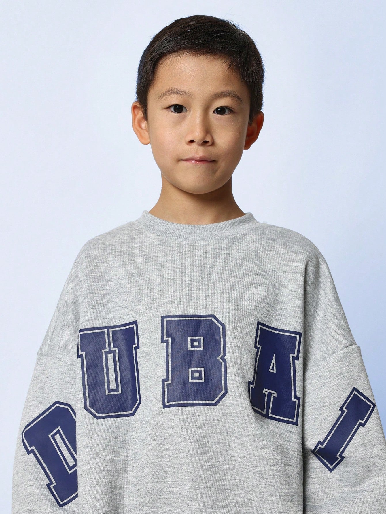 Tween Boys Comfy Oversized Fit Sweatshirt With Large Dubai Graphic Print