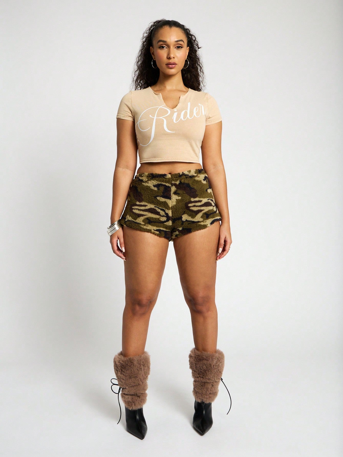 SUMWON WOMEN Borg Camo Booty Shorts