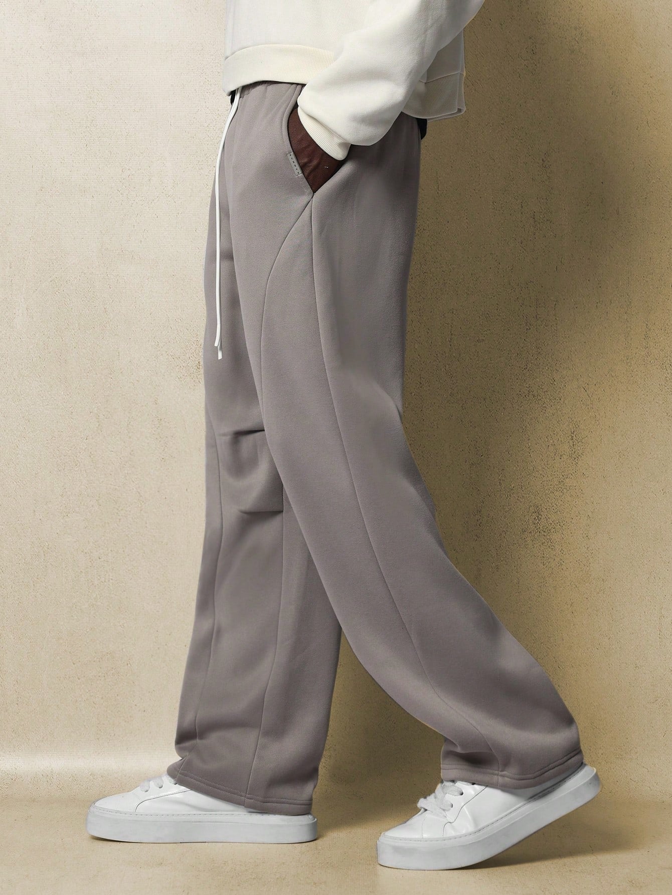 Skater Fit Sweatpants With Drawstrings