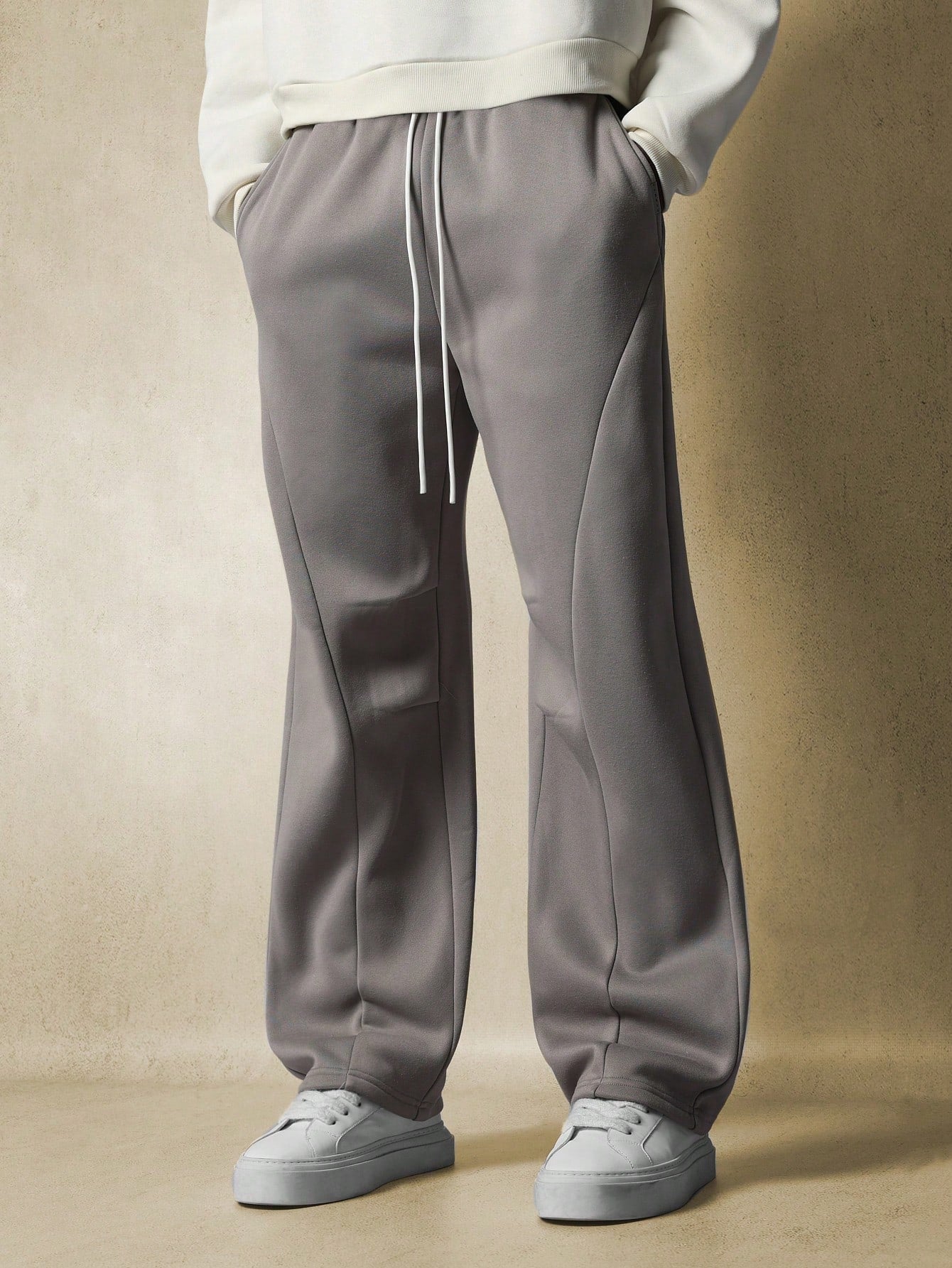 Skater Fit Sweatpants With Drawstrings