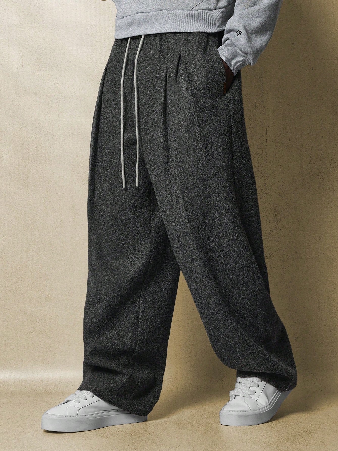 Balloon Fit Knit Heavyweight Pleated Sweatpants