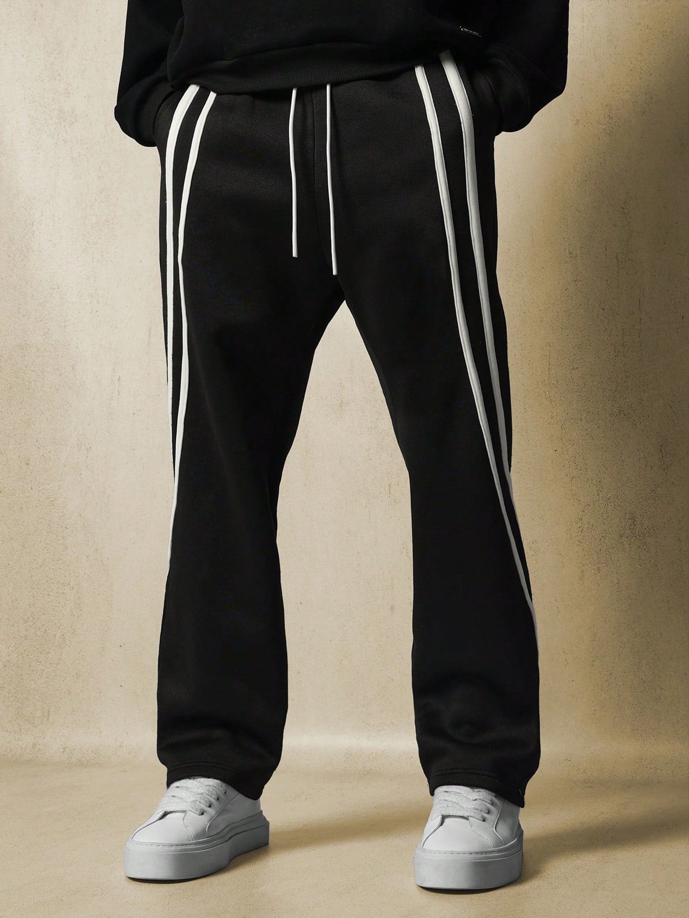 Loose Fit Stripe Sweatpants With Drawcords