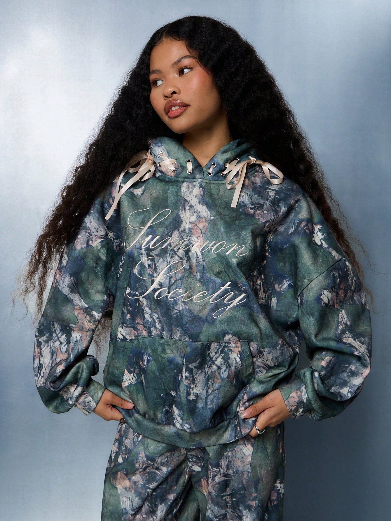 SUMWON WOMEN Camo All Over Print Graphic Hoodie With Bows