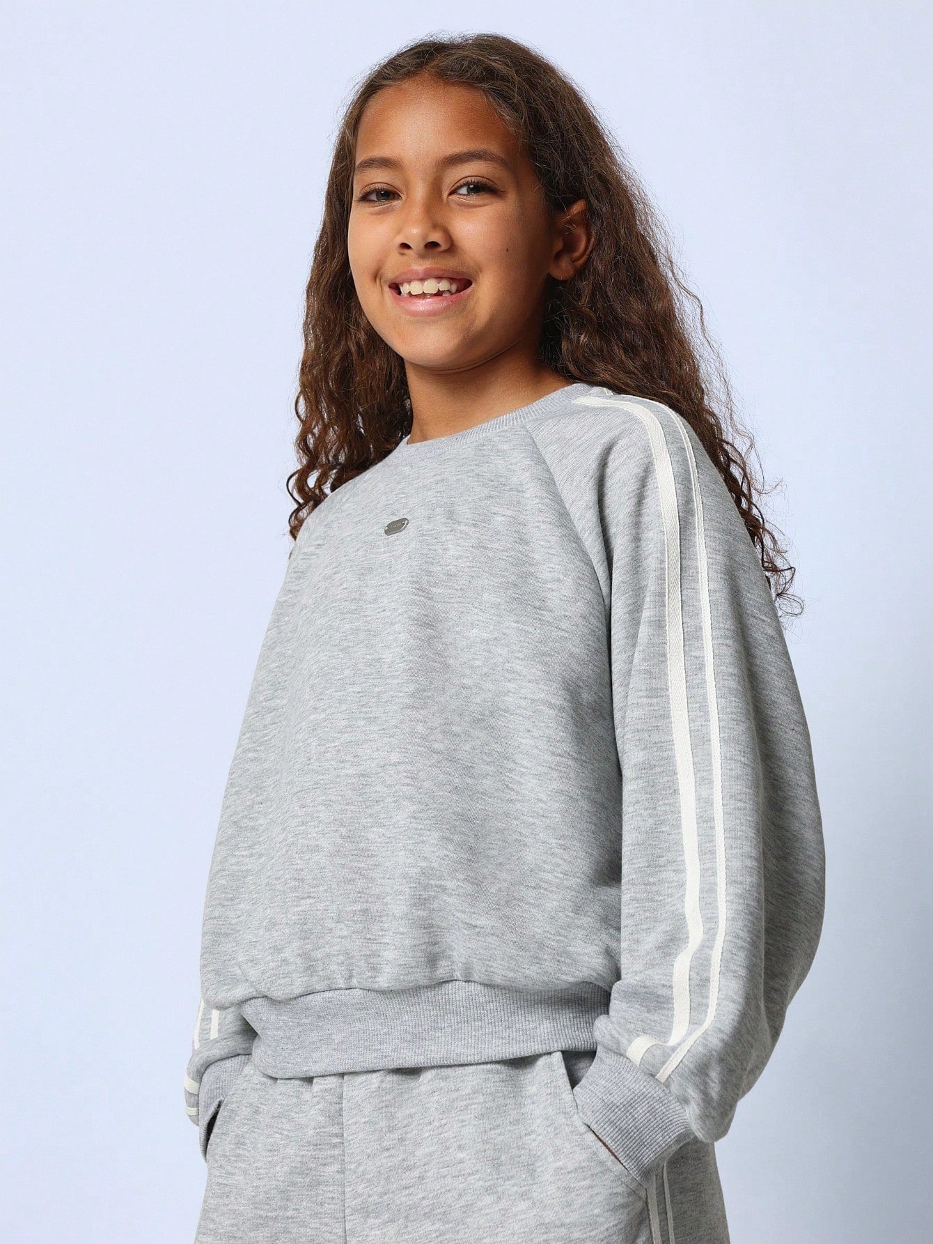 Tween Girls Comfy Grey Marl Raglan Sweater And Jogger With Side Tape 2 Piece Set