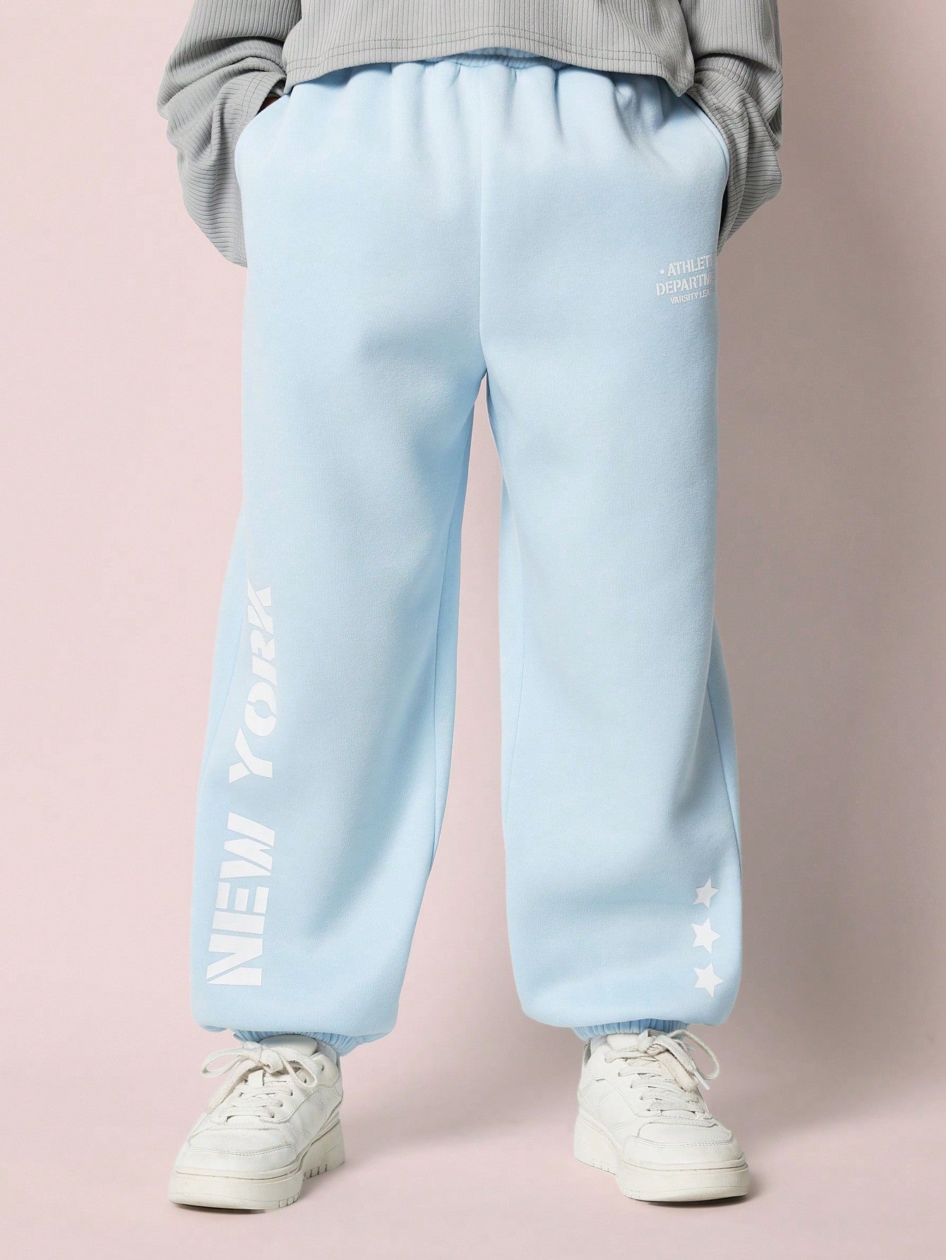 Tween Girls Comfy Light Blue 90'S Jogger With Graphic Print