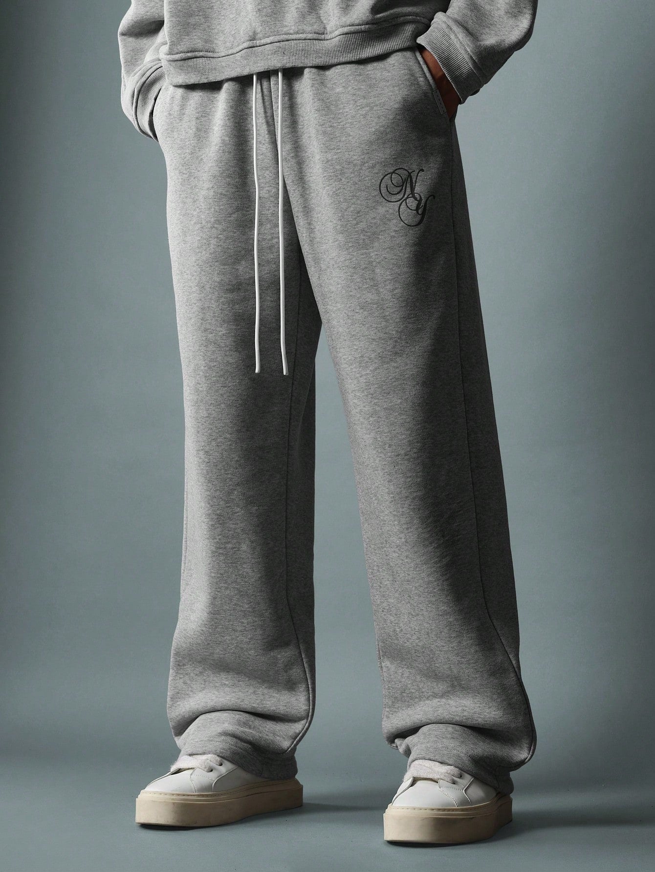 Straight Fit Essential Drop Crotch Sweatpants With Script Graphic Print