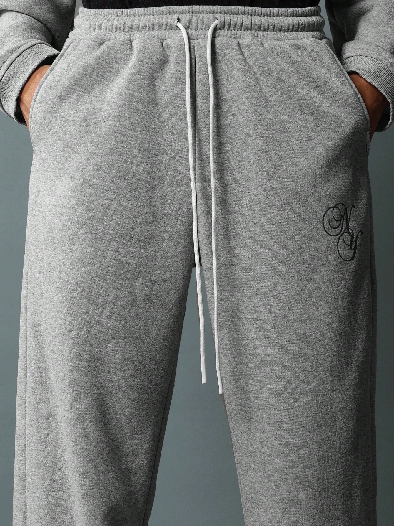 Straight Fit Essential Drop Crotch Sweatpants With Script Graphic Print