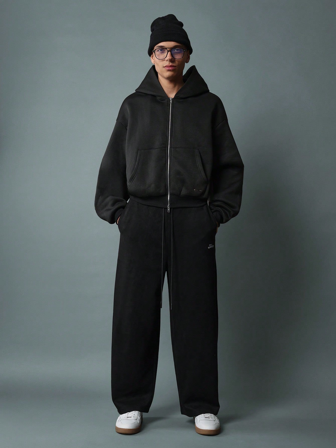 Barrel Fit Suedette Sweatpants With Small Embroidery