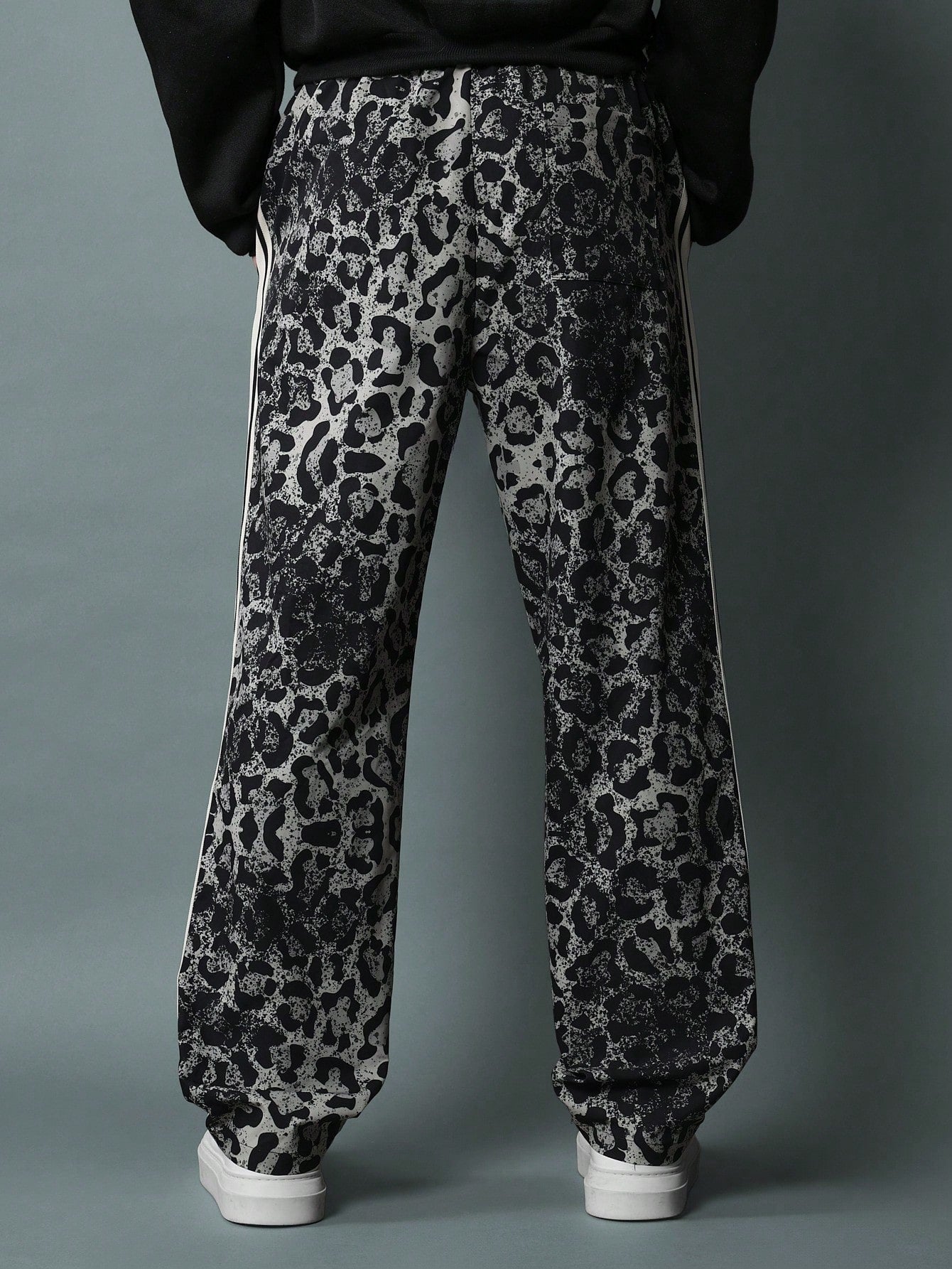 Straight Fit Leopard Printed Pant With Tape