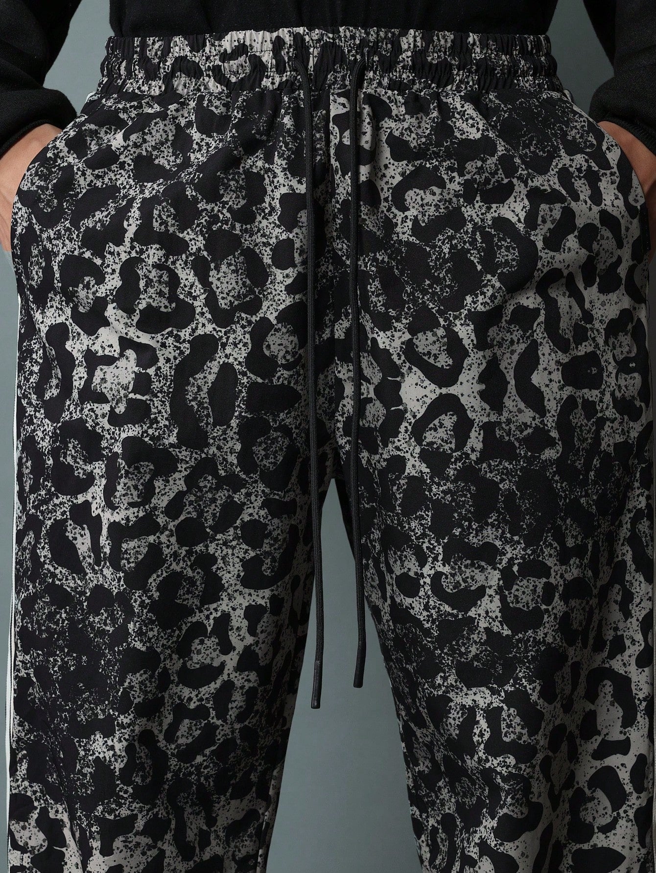 Straight Fit Leopard Printed Pant With Tape