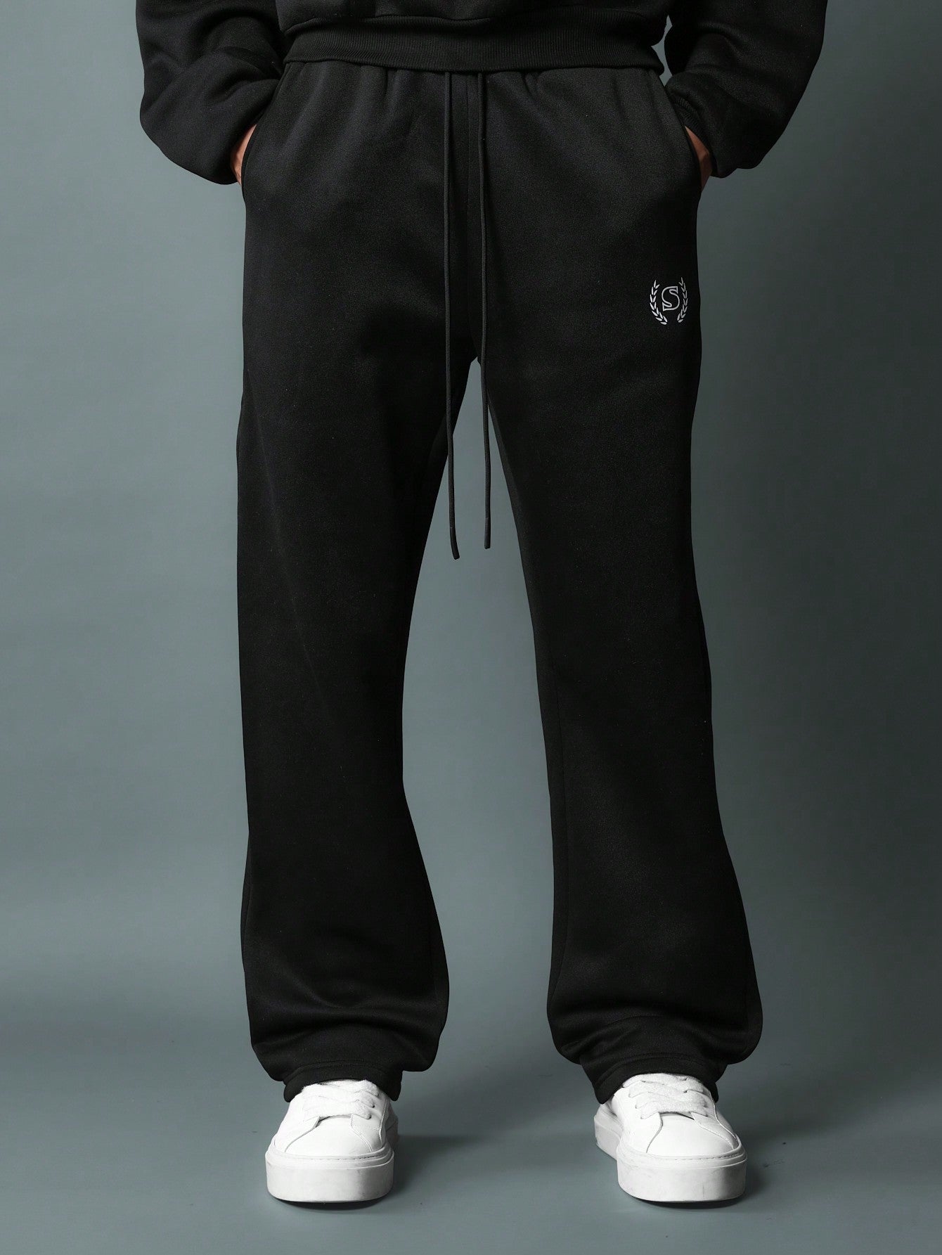 Straight Fit Drop Crotch Sweatpants With Small Graphic Print & Drawstrings