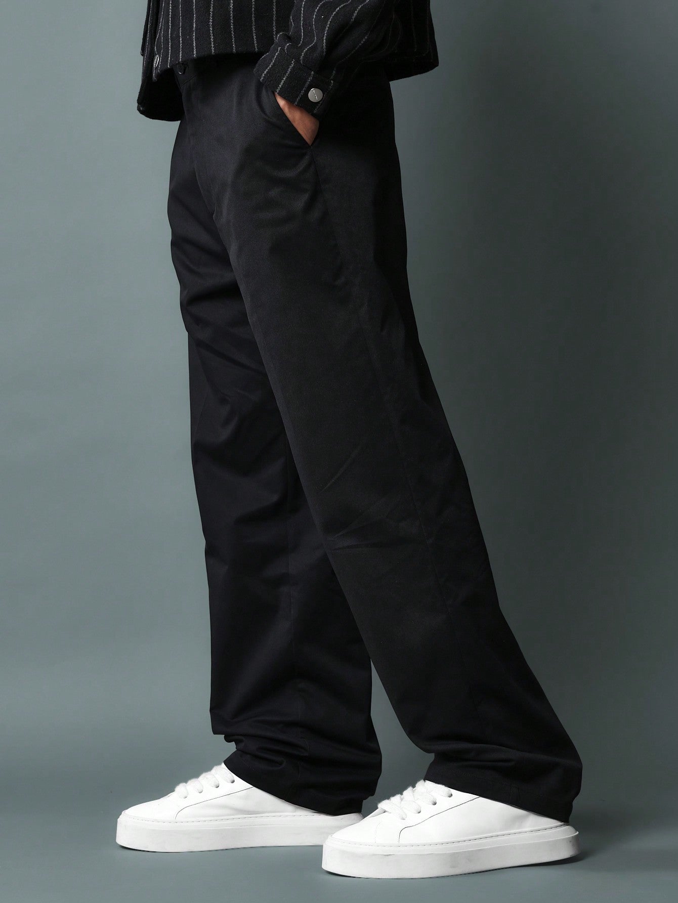 Relaxed Fit Chino Pant