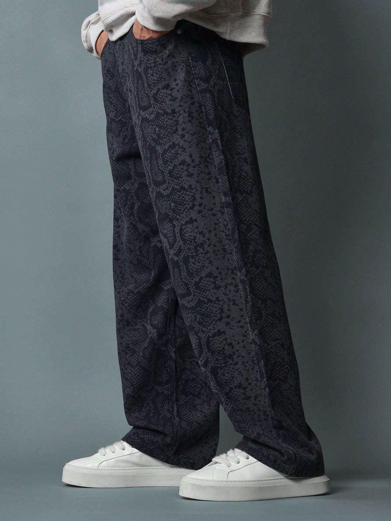 Loose Fit Snake Printed Pant