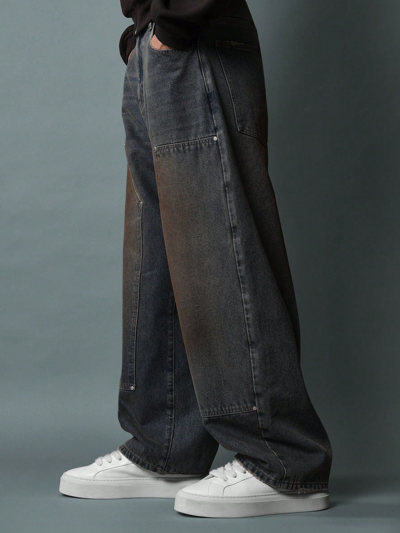 Skater Fit Carpenter Jean