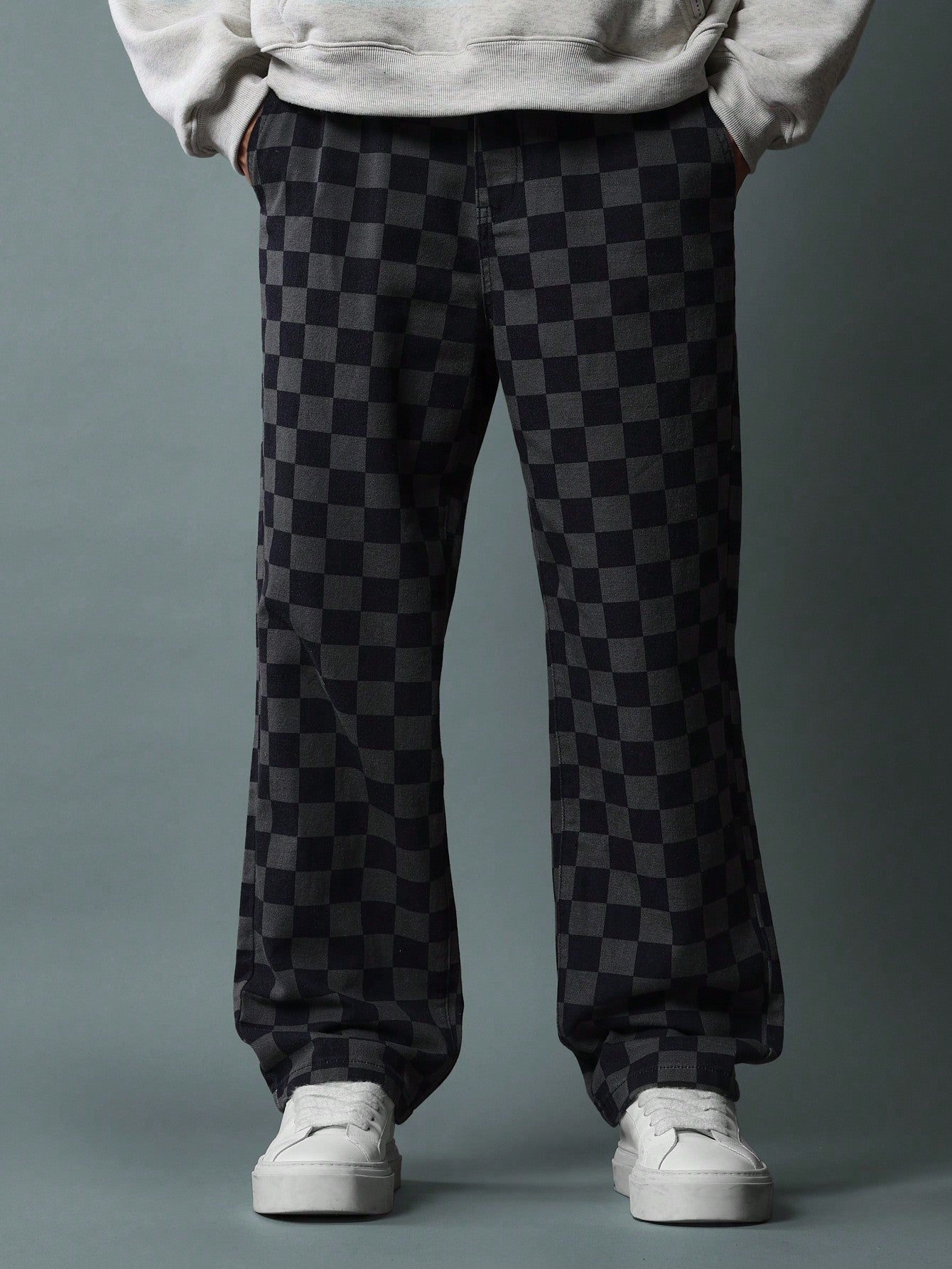 Loose Fit Checkerboard Pant