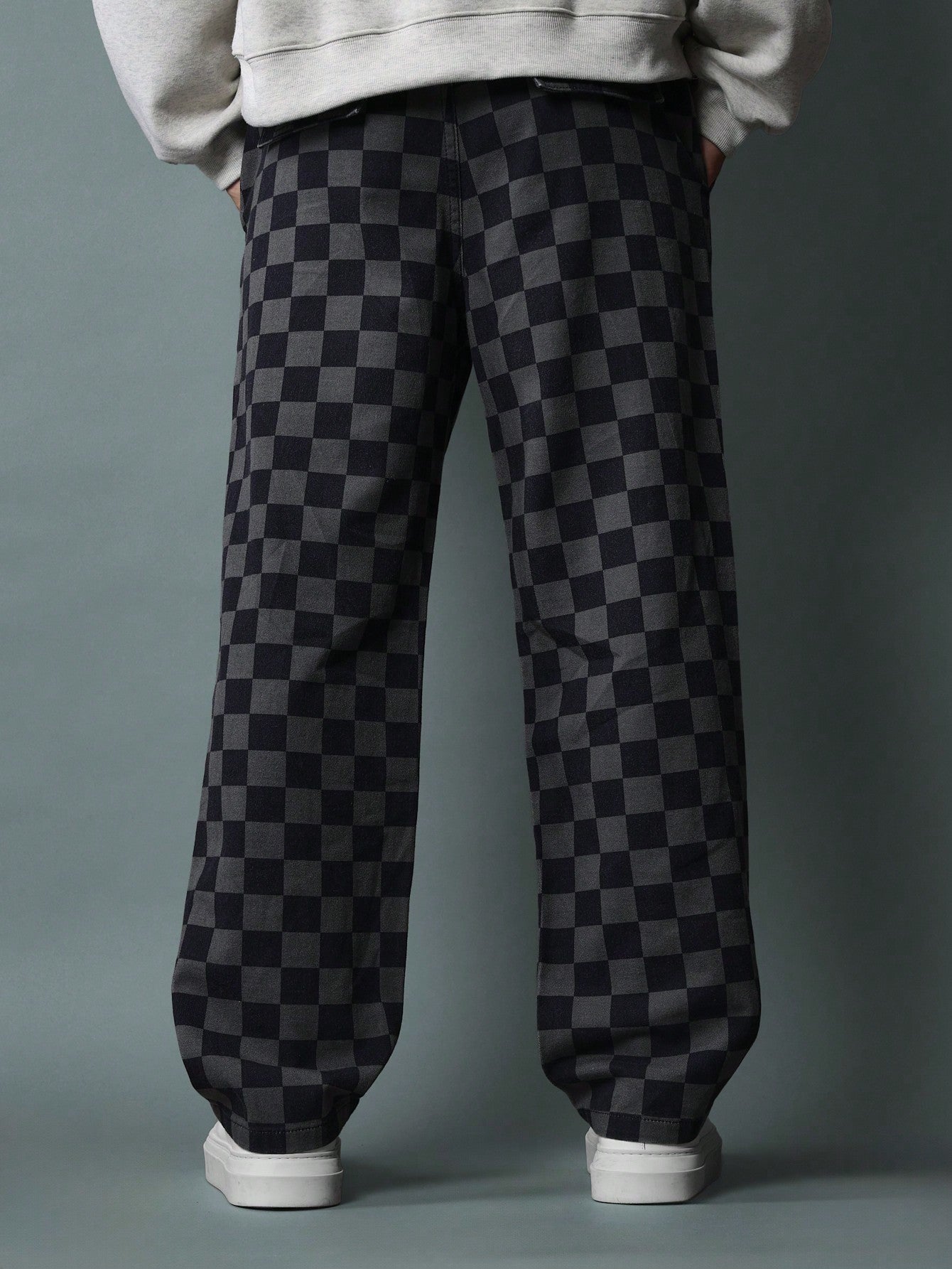 Loose Fit Checkerboard Pant