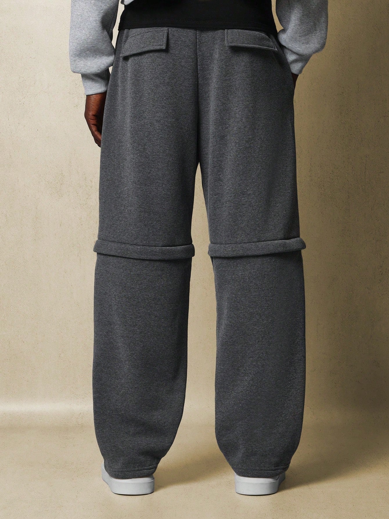 Loose Fit Multi Pocket Hybrid Sweatpants With Drawstrings