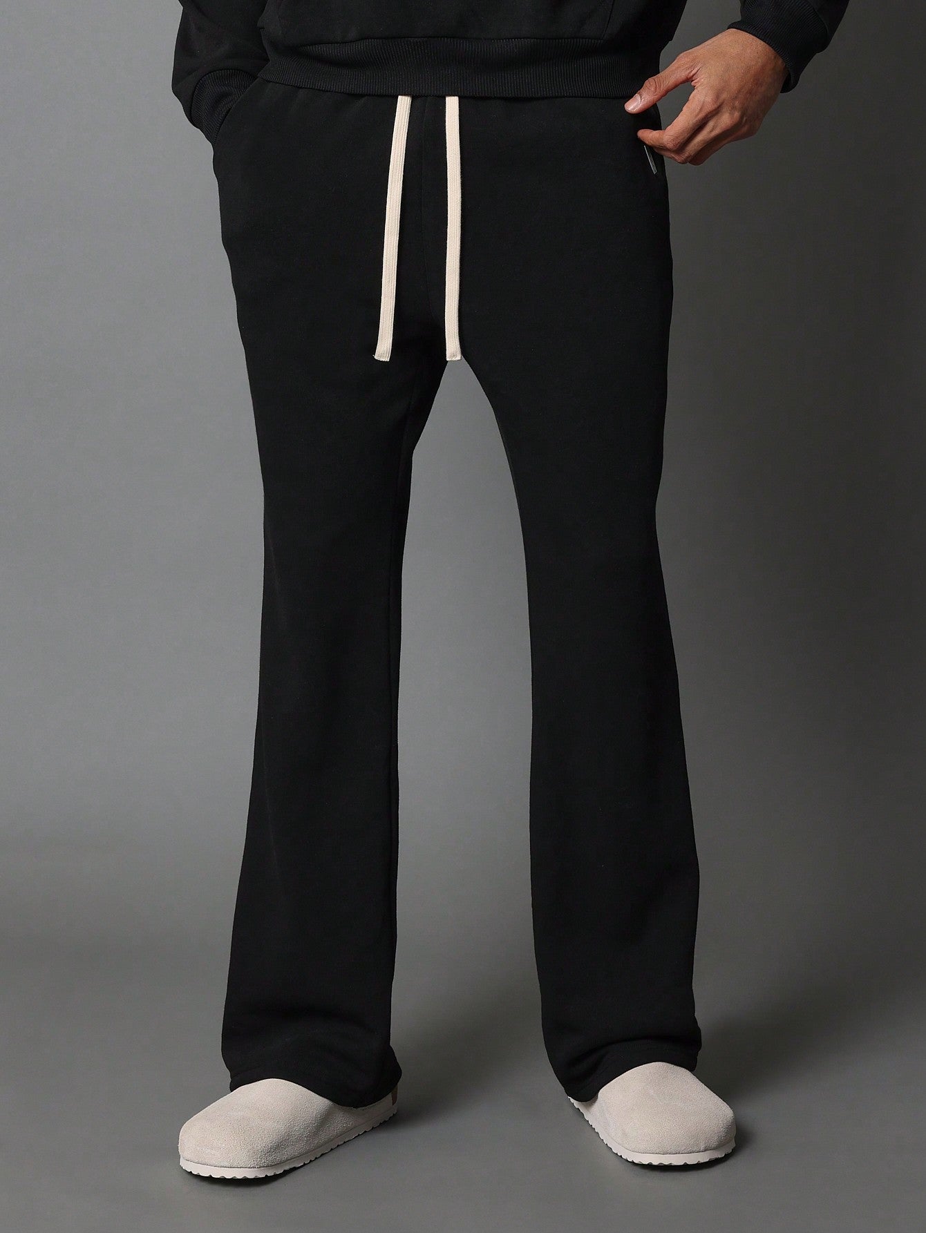 Overhead Regular Fit Essential Hoodie And Flare Fit Sweatpants 2 Piece Set