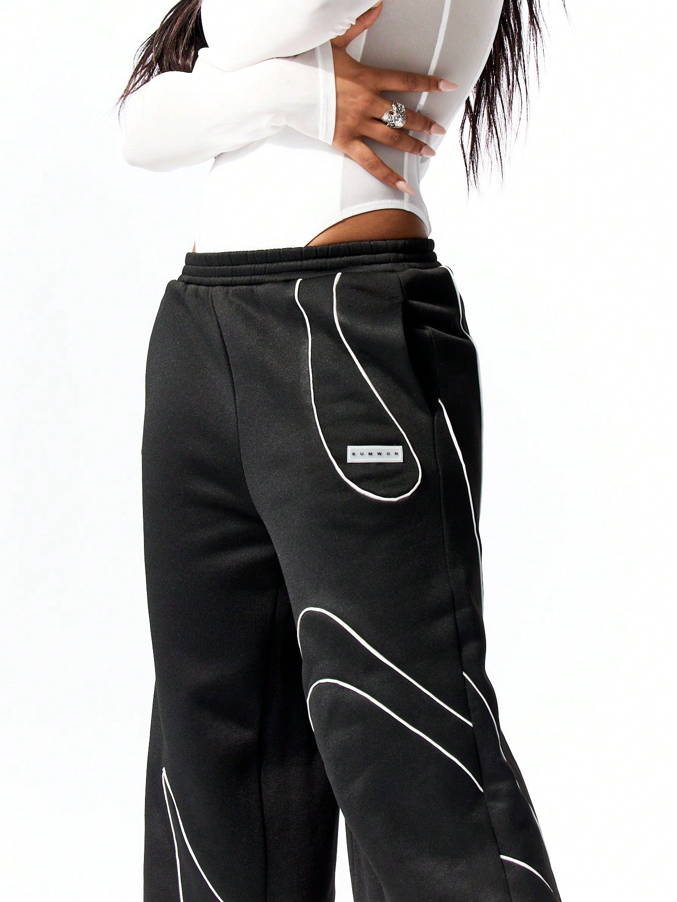 SUMWON WOMEN Wide Leg Jogger With Piping Detail