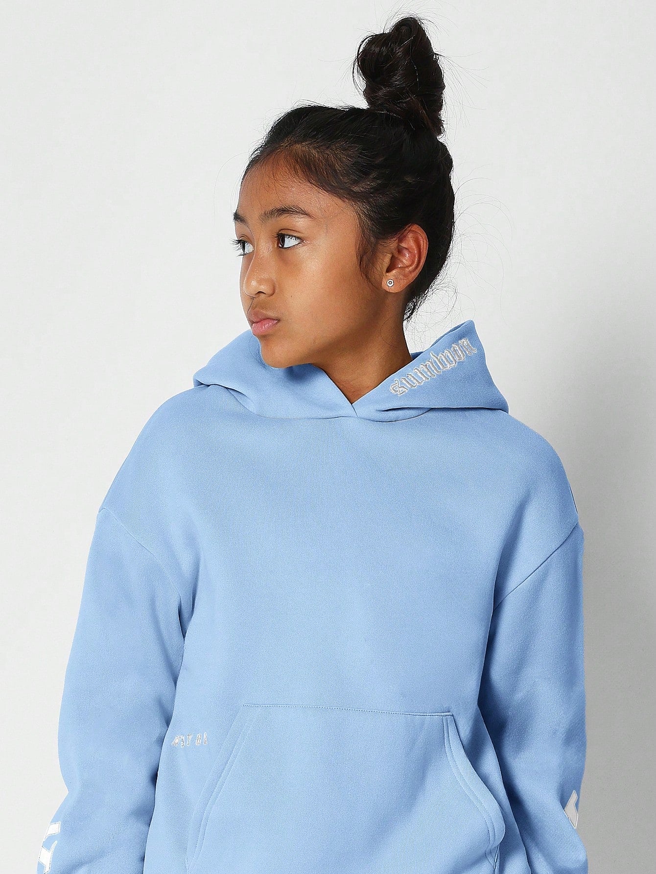 Tween Girls Overhead Hoodie With Immense New York Graphic Print