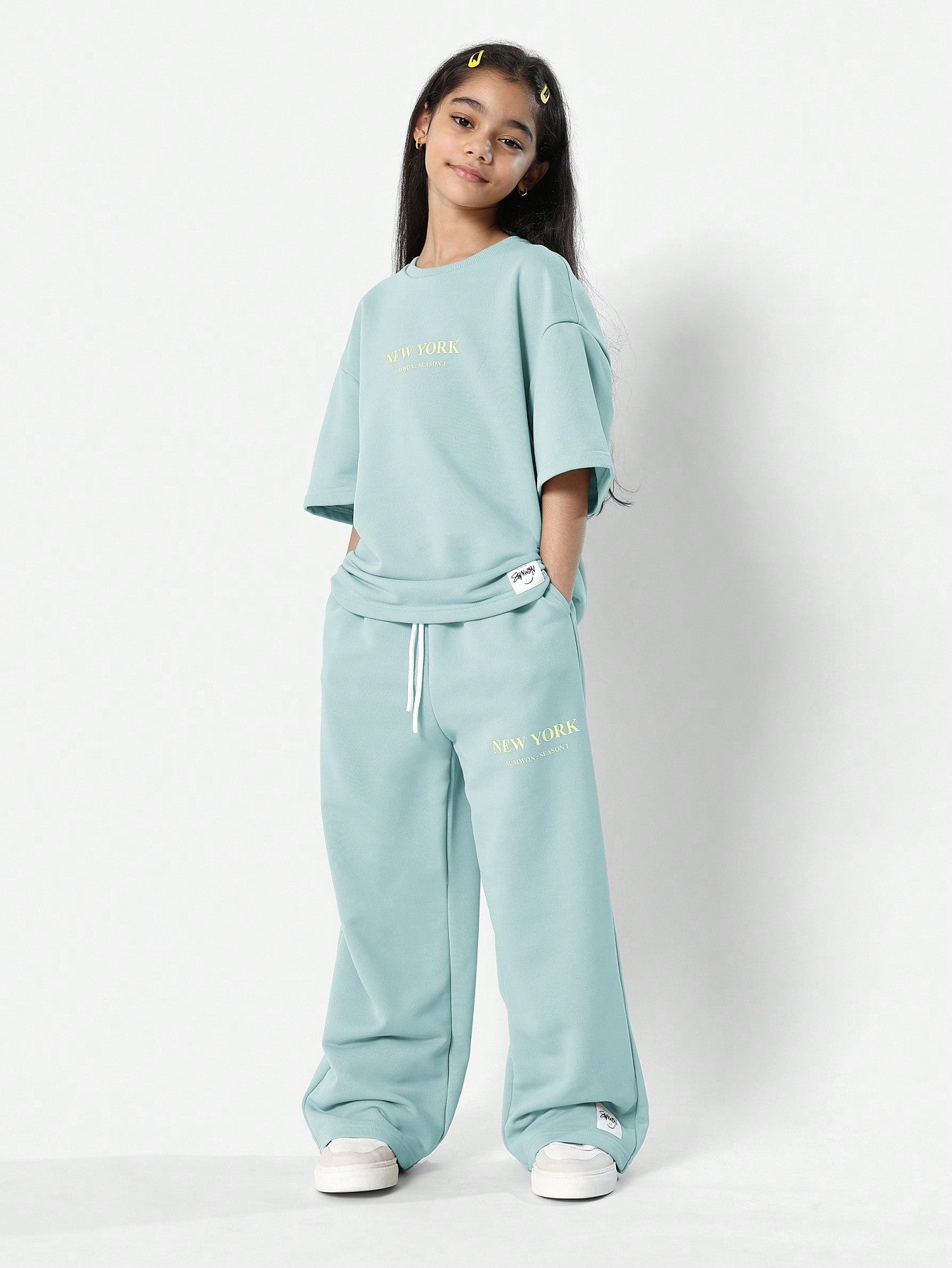 Tween Girls Everyday Oversized Tee And Loose Fit Jogger With New York Graphic Print 2 Piece Set