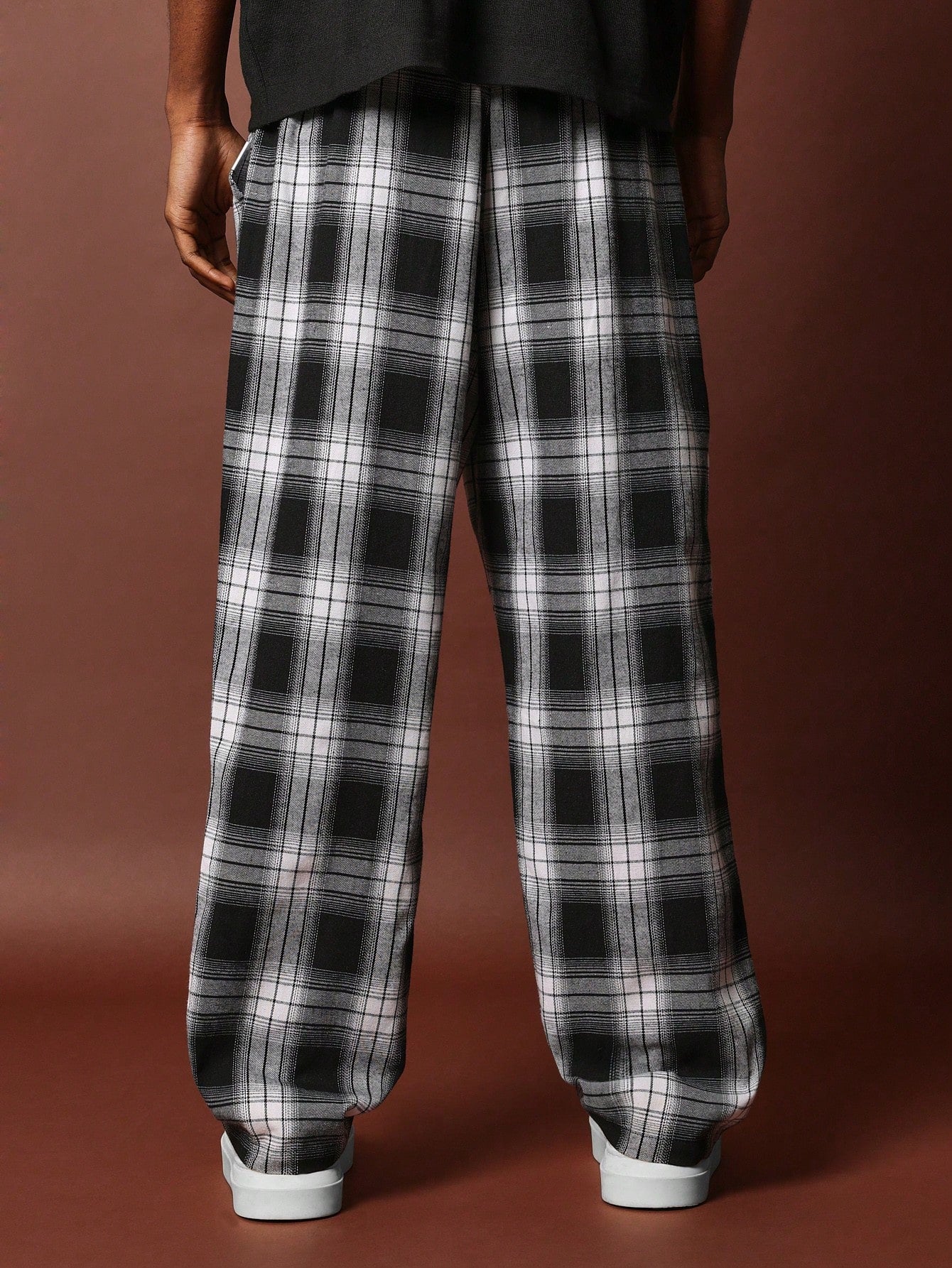 Loose Fit Pull On Check Pant