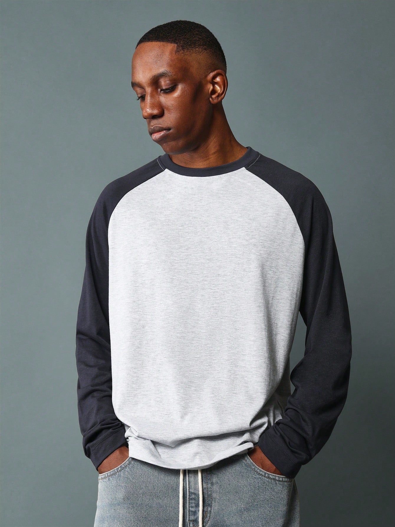 Slim Fit Long Sleeve Raglan Essential Tee