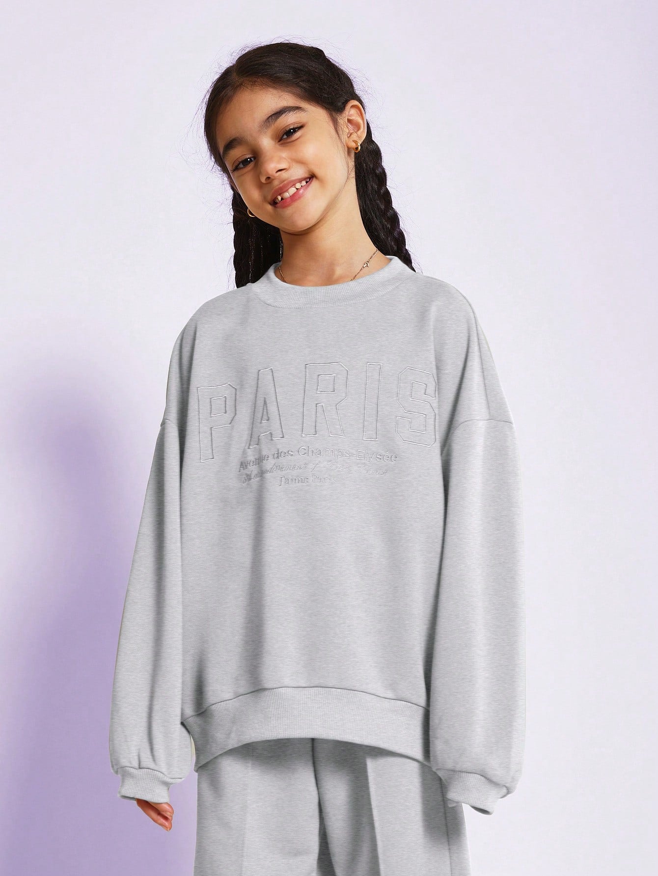 Tween Girls Everyday Play Oversized Crew Neck Sweatshirt With Embroidery And Loose Fit Pant 2 Piece Set