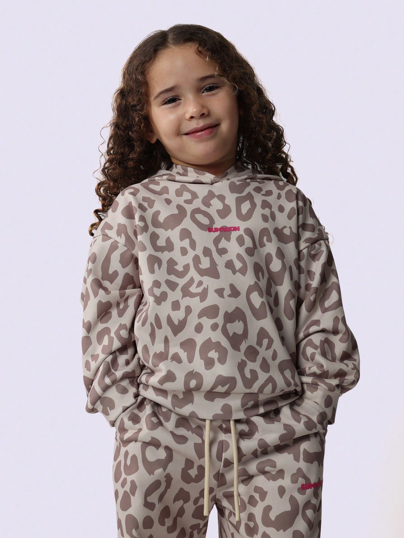 Young Girls Comfy Leopard Printed Hoodie With Jogger 2 Piece Set